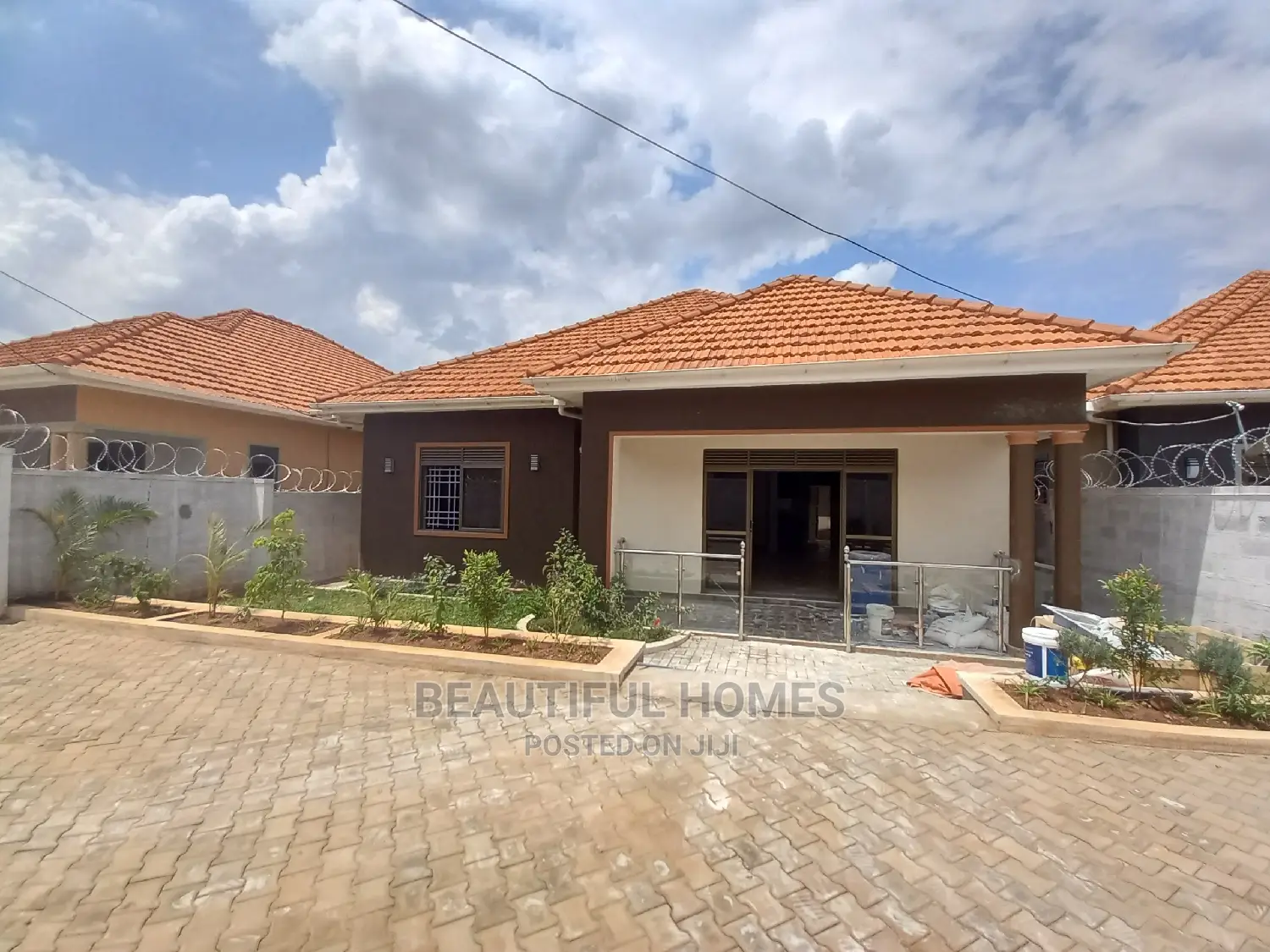 Furnished 4bdrm House in Kyanja Wealthy, Central Division for Sale in Central Division