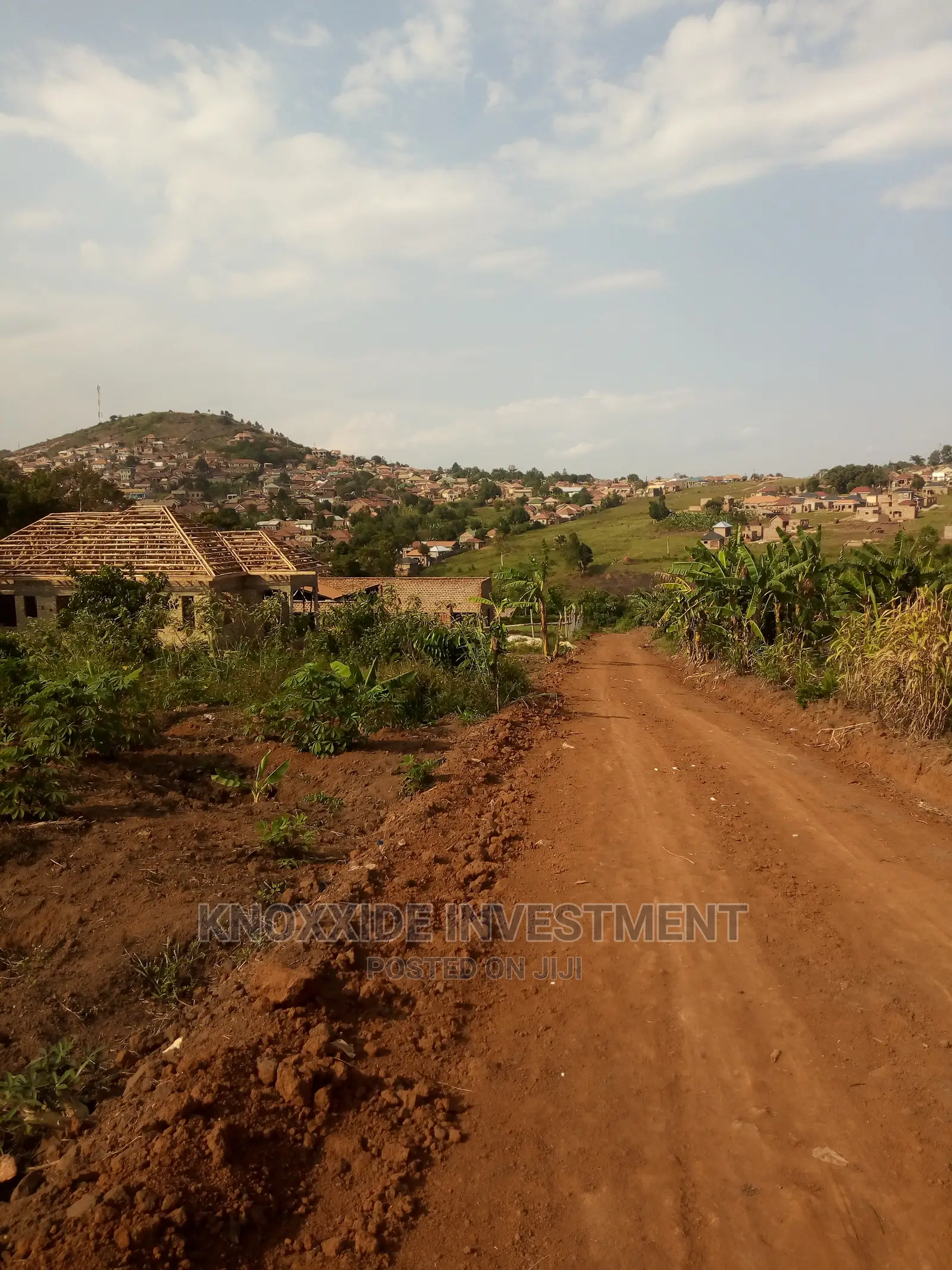 Land 4 Sale 100x50ft at 40m Ugx With Ready Tittle Kyebando in Central Division