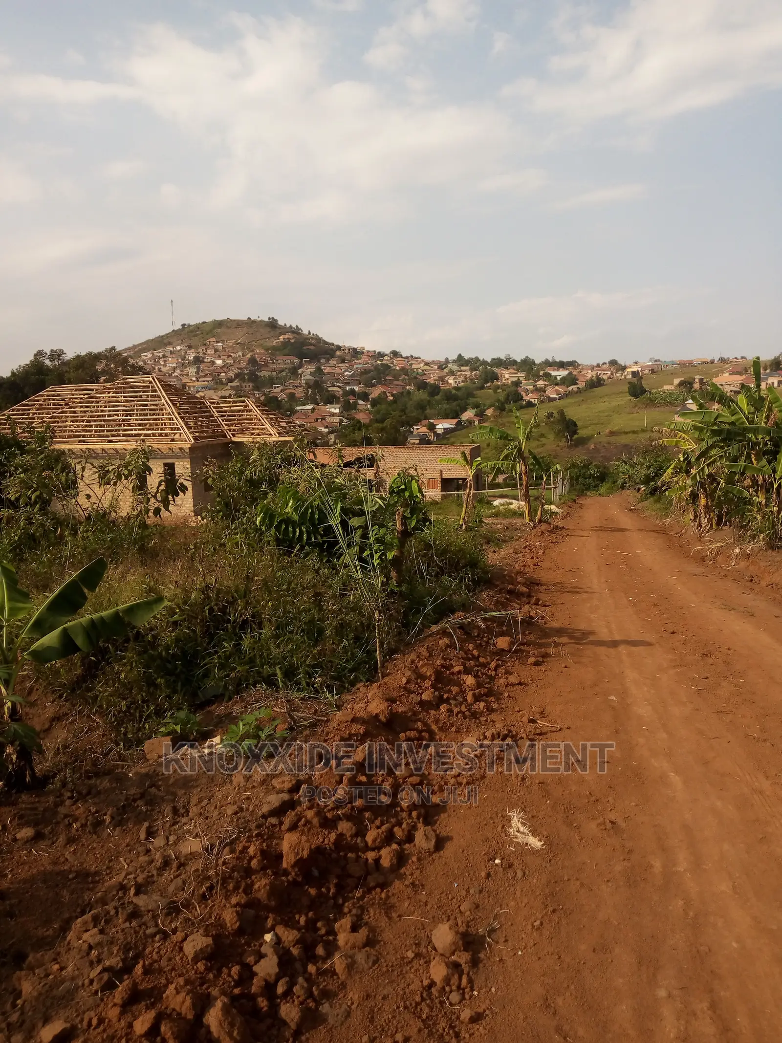 Land 4 Sale 100x50ft at 40m Ugx With Ready Tittle Kyebando in Central Division