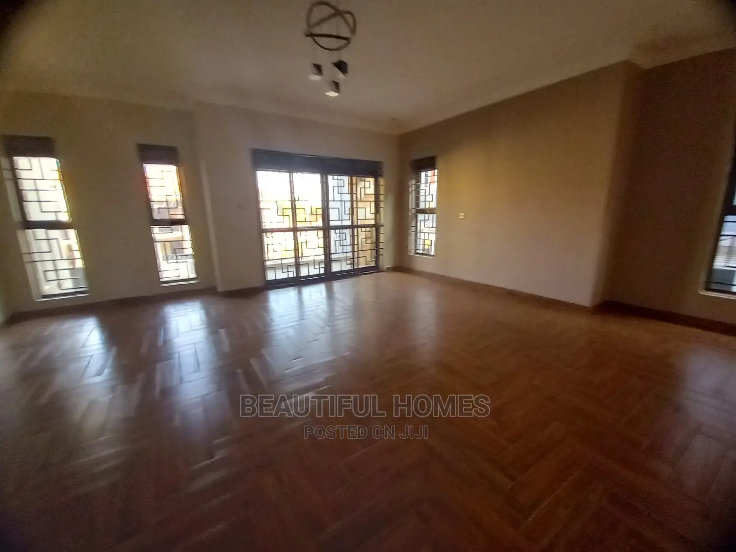 Furnished 6bdrm Mansion in Najjera, Central Division for Sale in Central Division