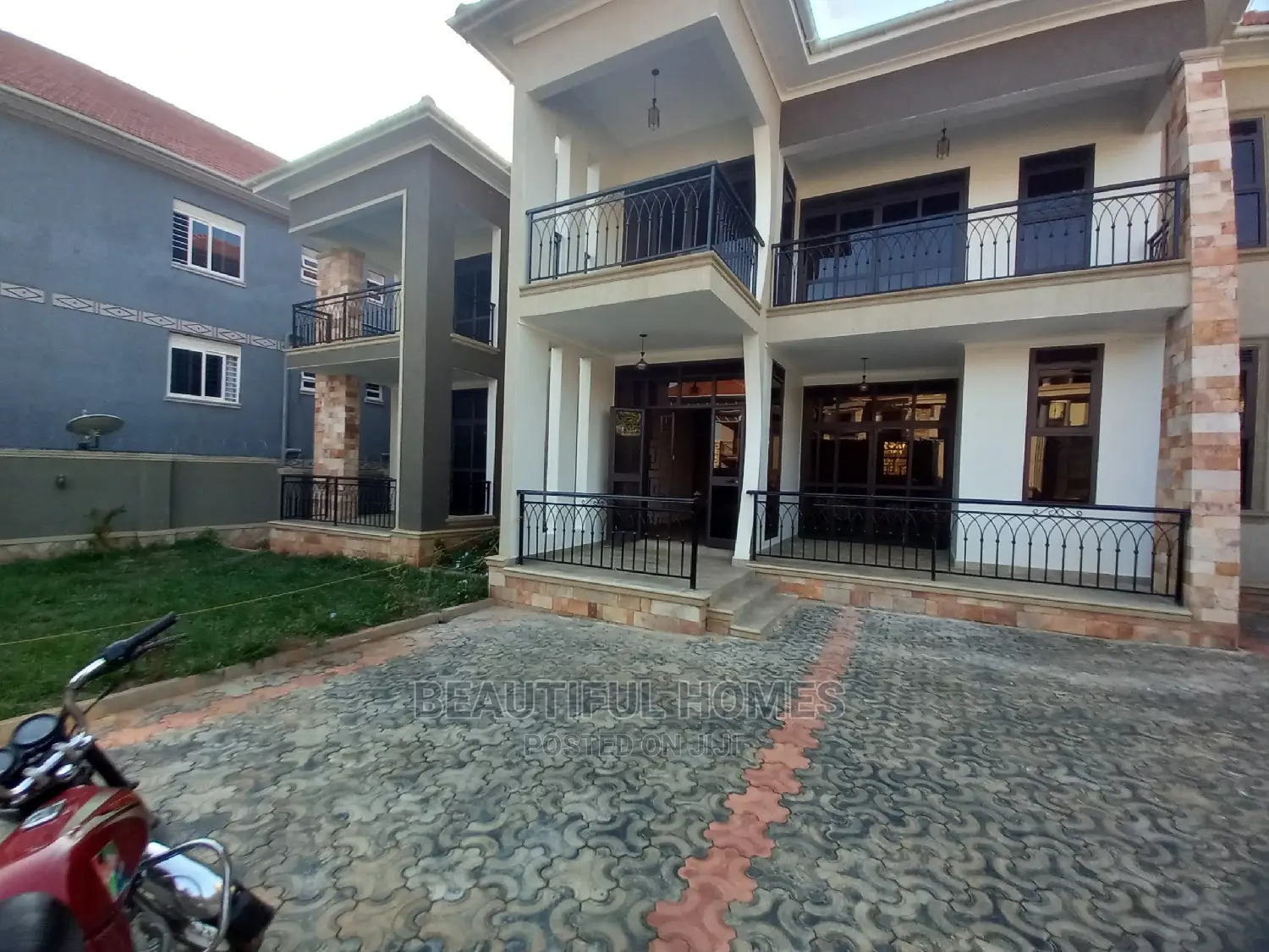 Furnished 6bdrm Mansion in Najjera, Central Division for Sale in Central Division