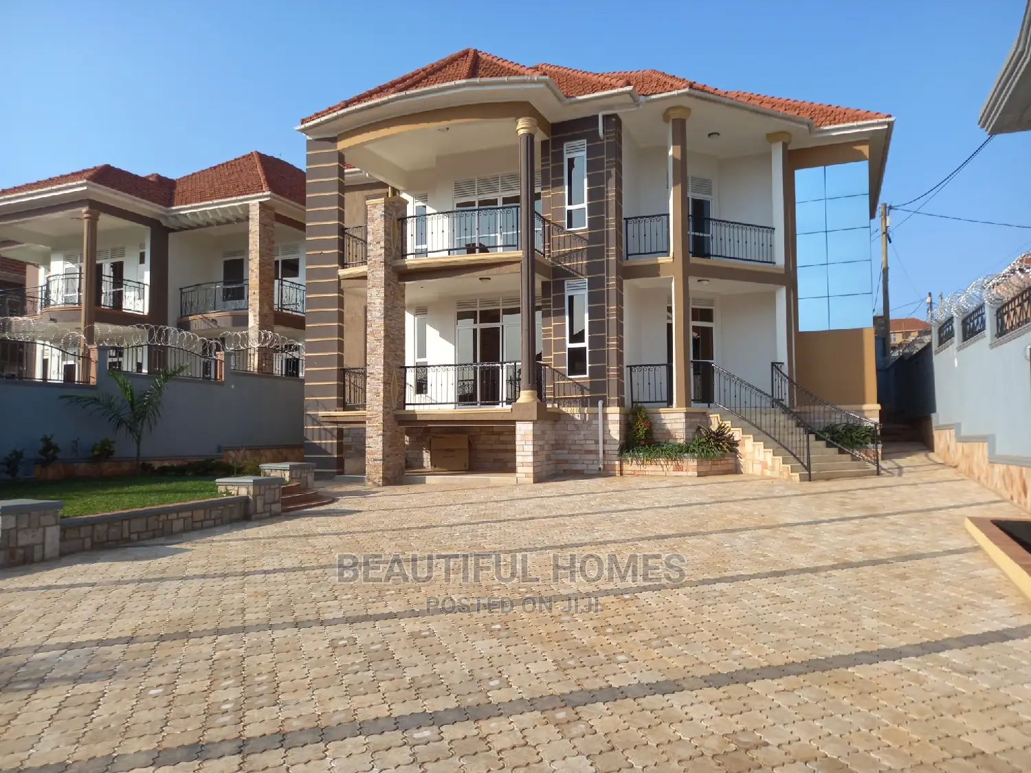 Furnished 6bdrm Mansion in Kira Posh for Sale in Kira
