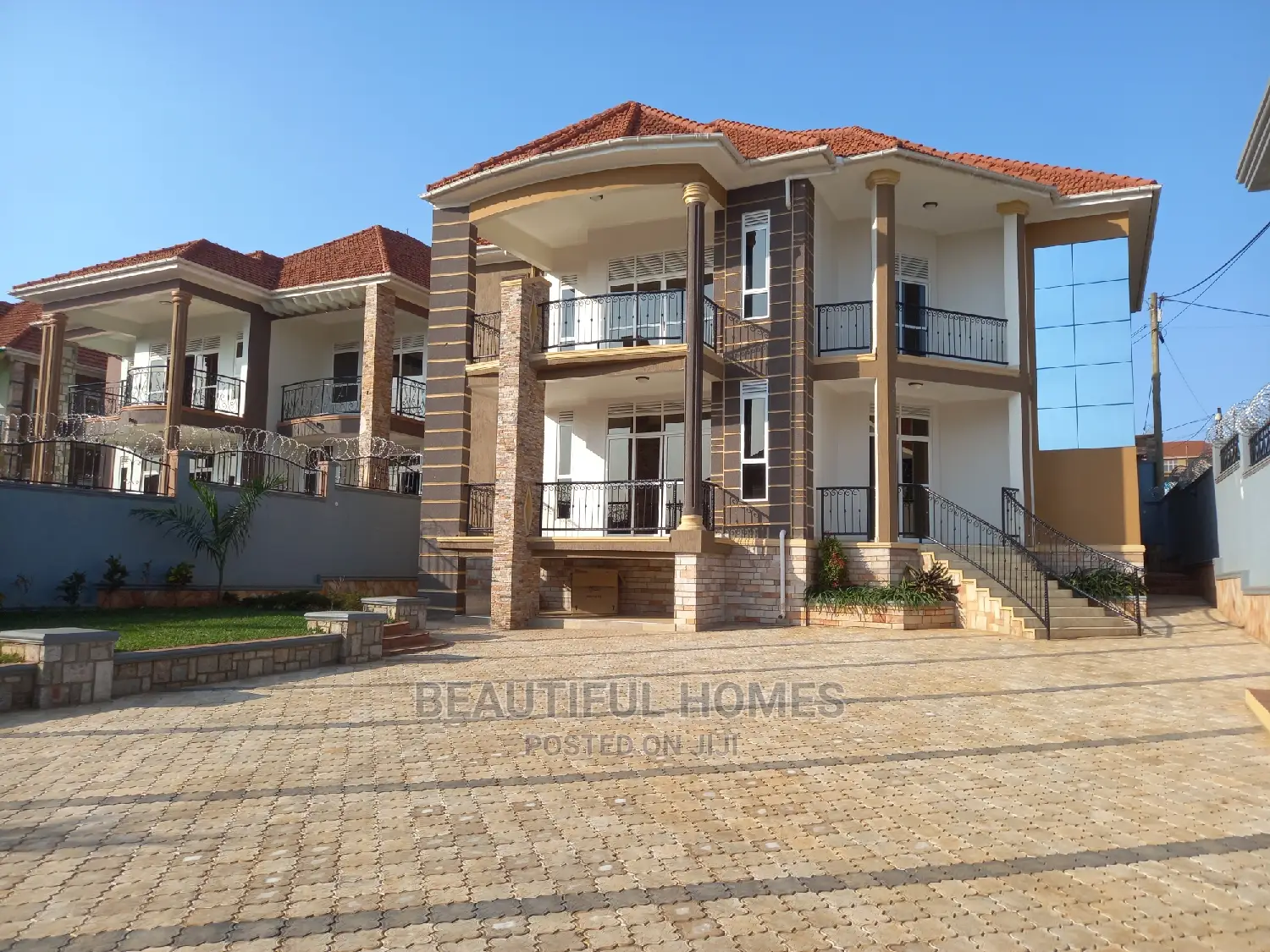 Furnished 6bdrm Mansion in Kira Posh for Sale in Kira