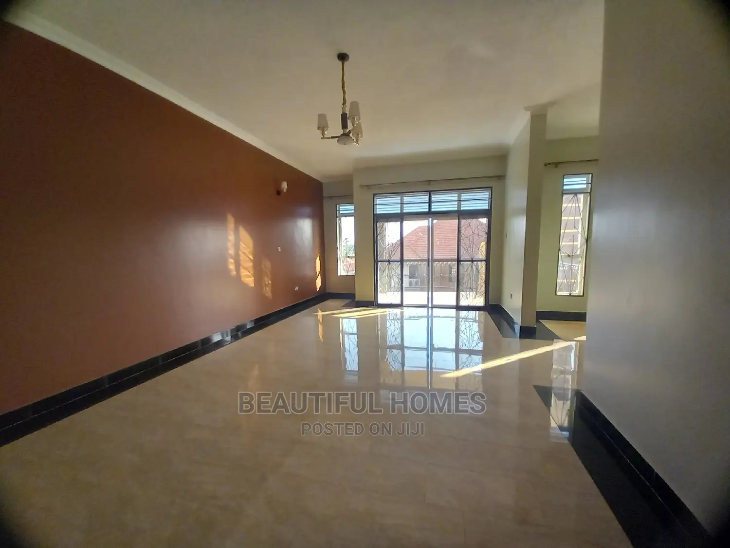 Furnished 6bdrm Mansion in Kira Grand for Sale in Kira