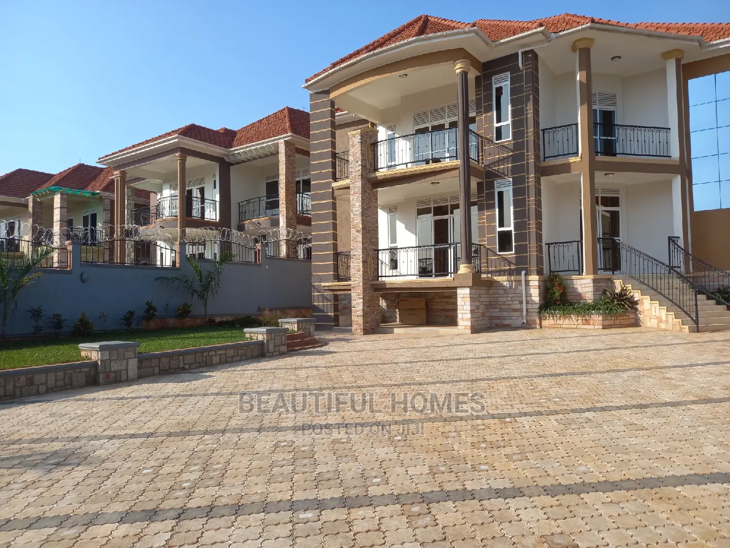 Furnished 6bdrm Mansion in Kira Grand for Sale in Kira