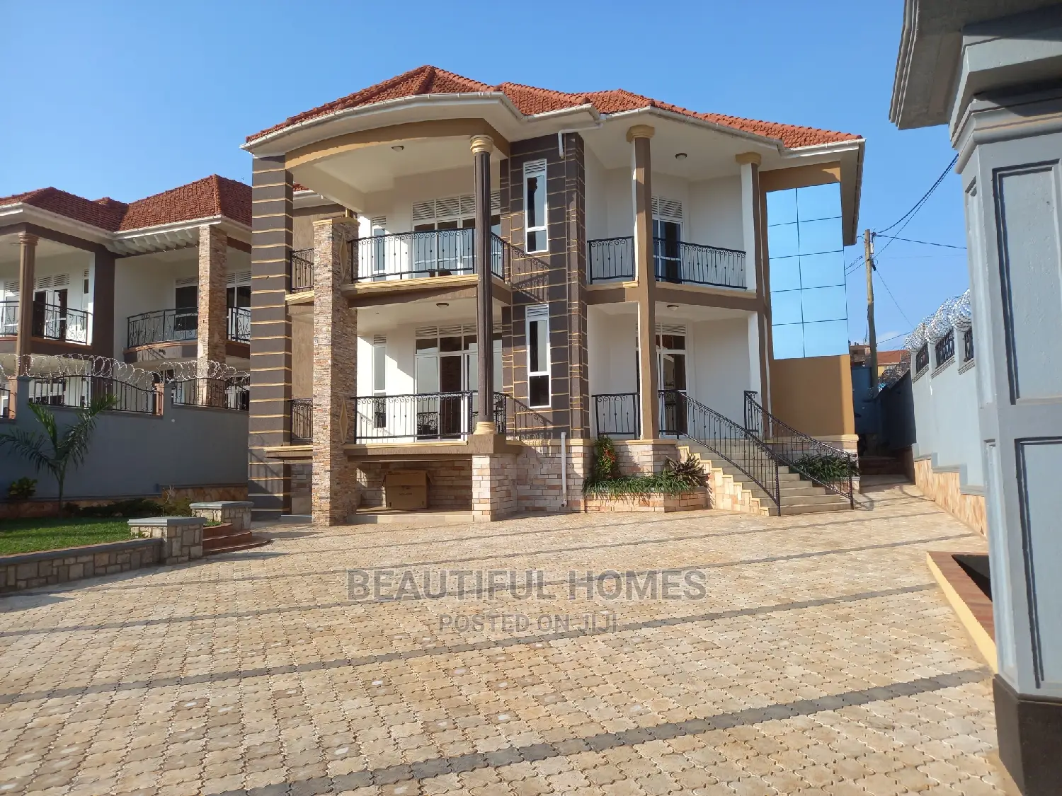 Furnished 6bdrm Mansion in Kira Ministers for Sale in Kira