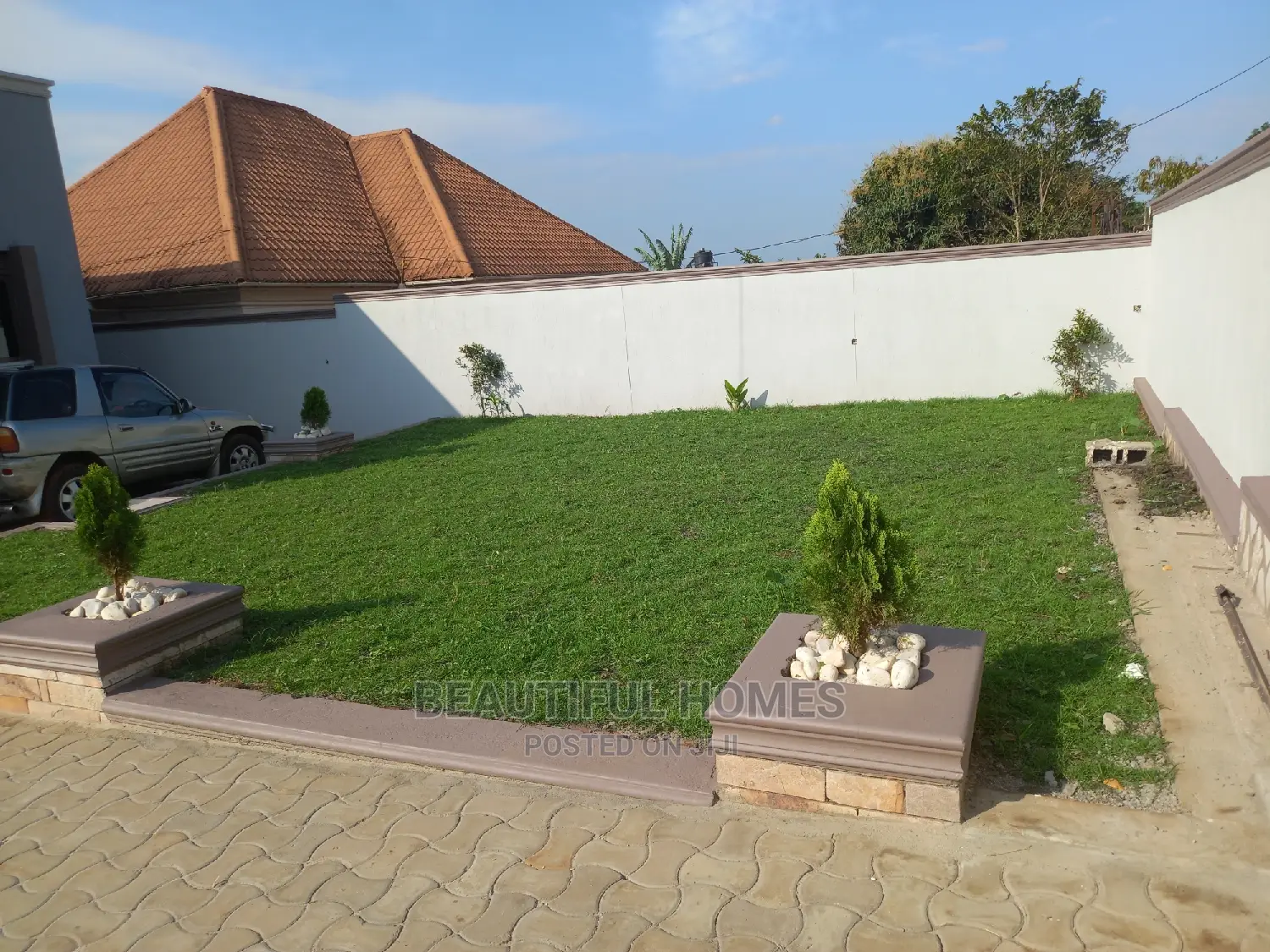 Furnished 4bdrm House in Kira, Central Division for Sale in Central Division