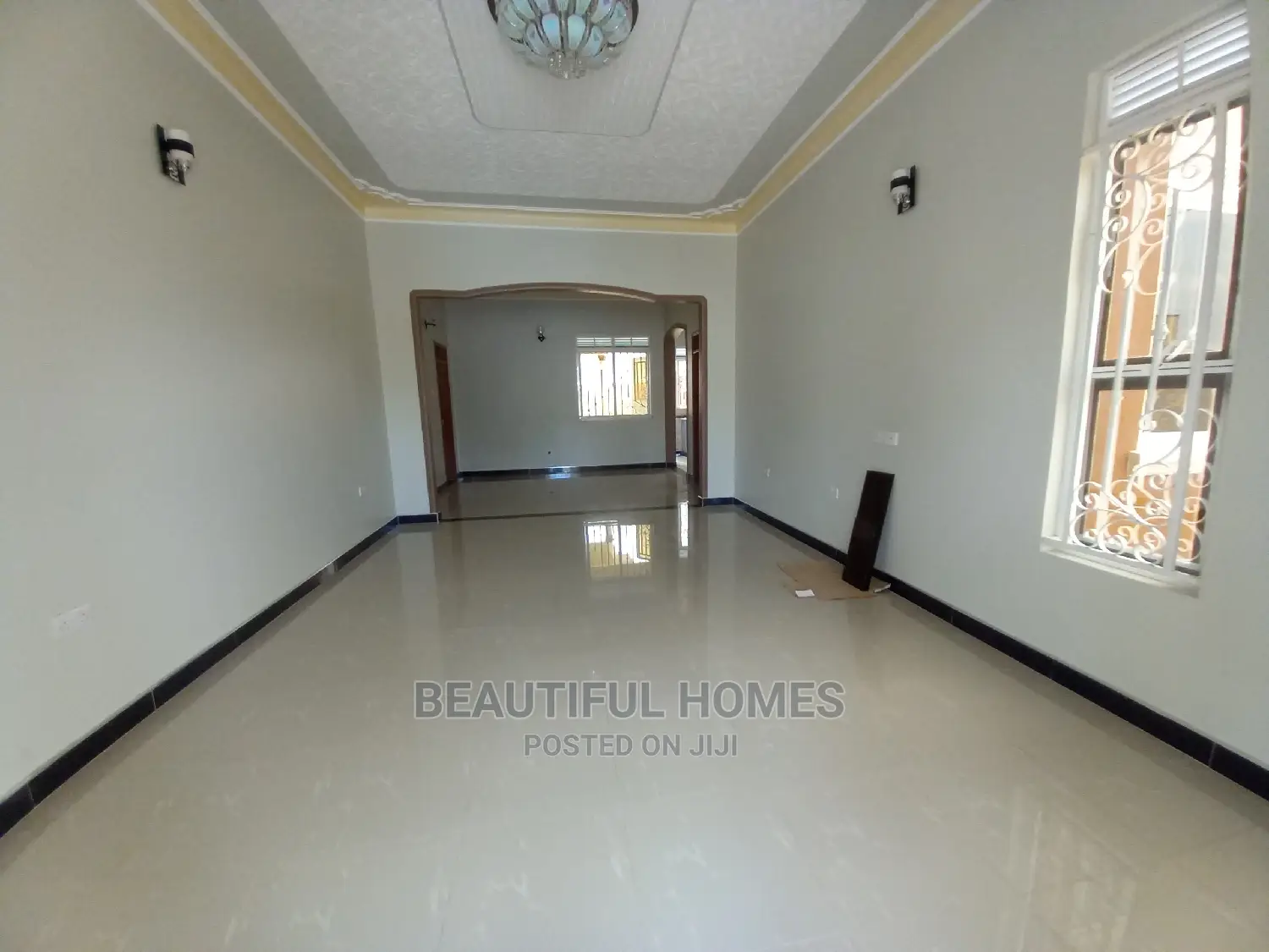 Furnished 4bdrm Bungalow in Kira Corporate for Sale in Kira