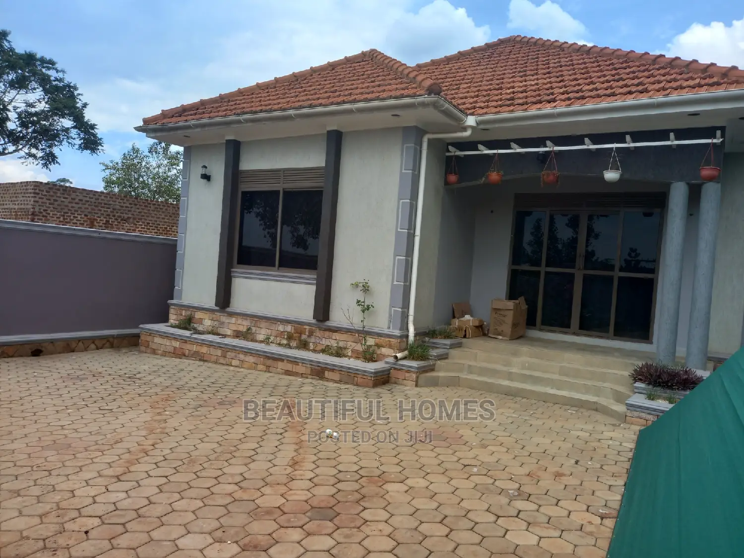 Furnished 4bdrm Bungalow in Nakwero, Kira for Sale in Kira