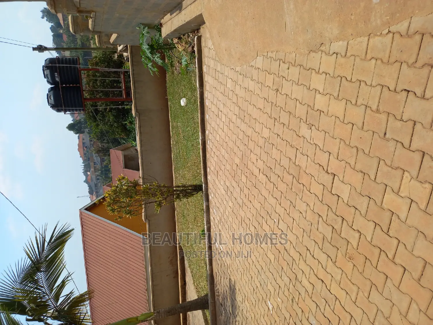 Furnished 3bdrm Bungalow in Kira Corporate for Sale in Kira