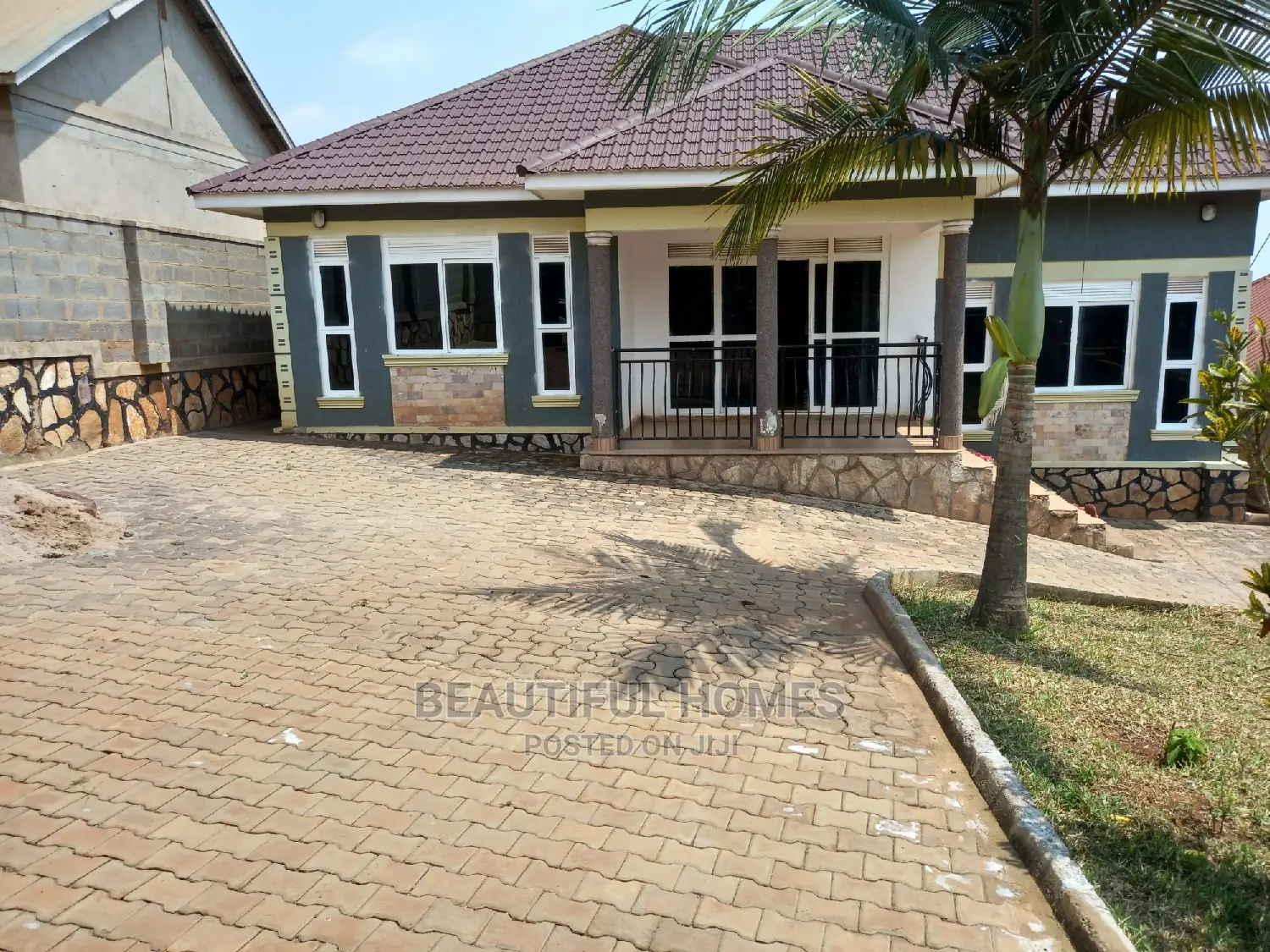 Furnished 3bdrm House in Kira High Class for Sale in Kira