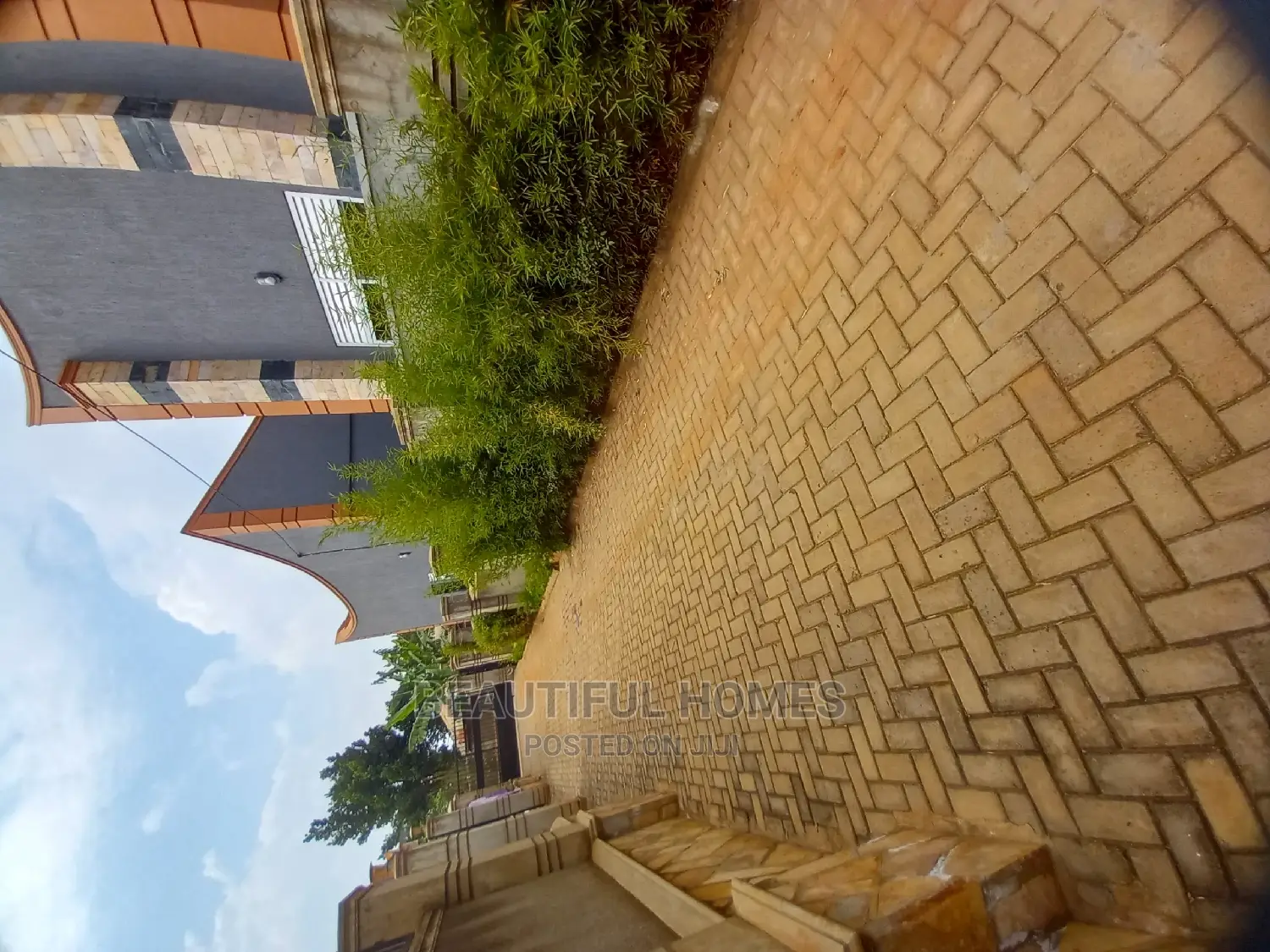 Furnished 3bdrm Maisonette in Najjera, Kira for Sale in Kira