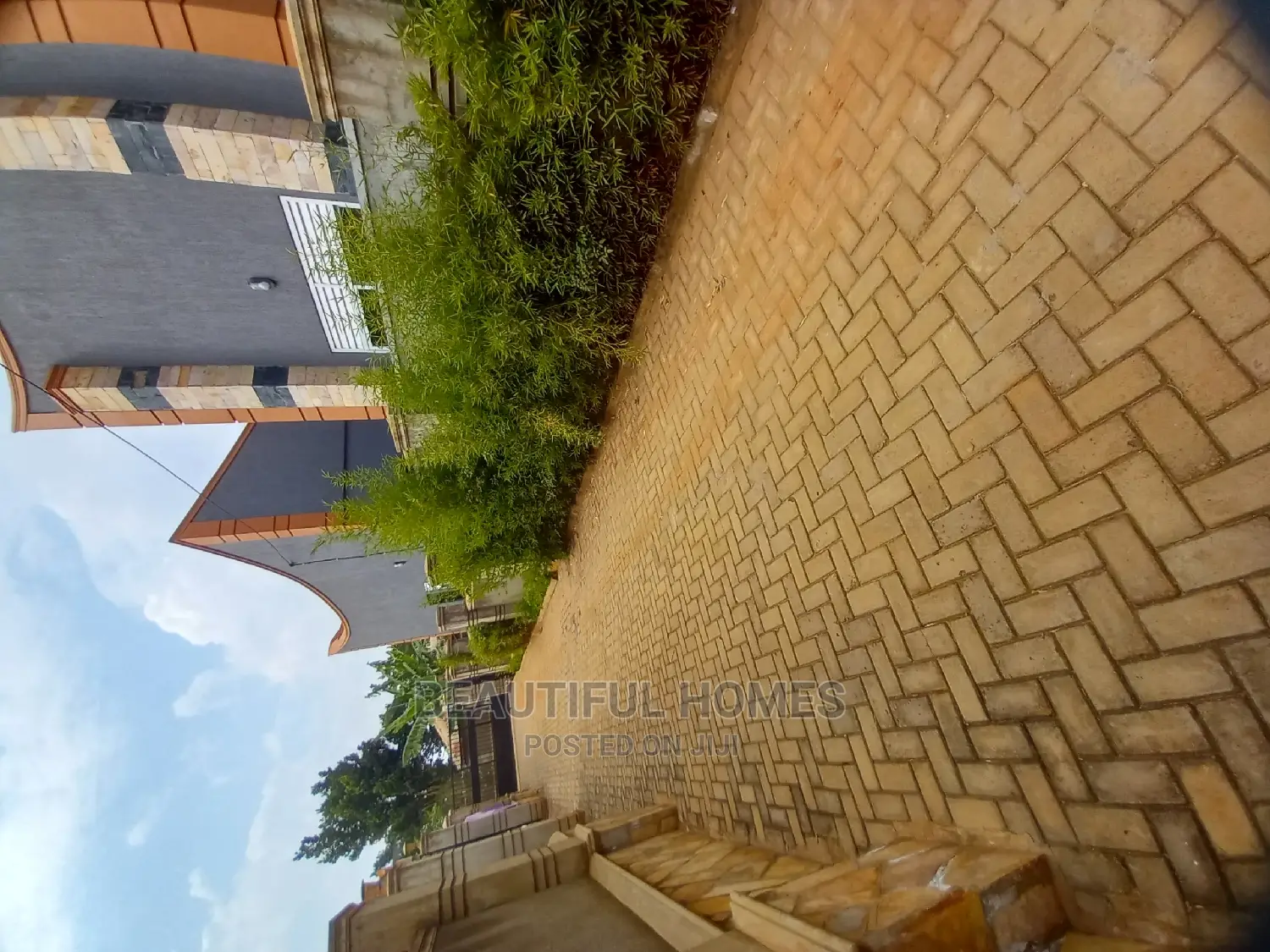 Furnished 3bdrm Maisonette in Najjera, Kira for Sale in Kira