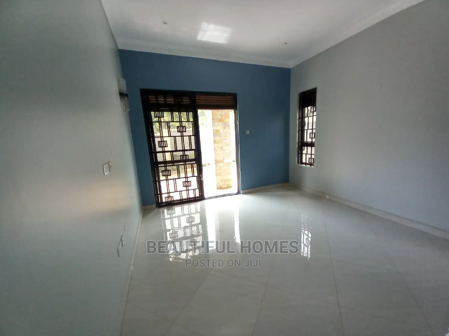 Furnished 4bdrm Bungalow in Kyanja Corporate, Central Division in Central Division