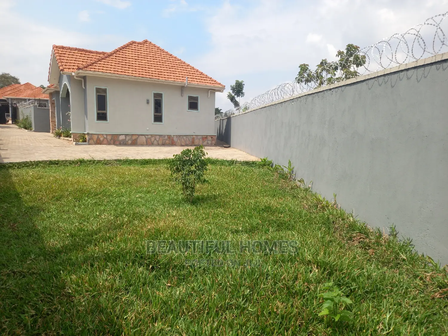 Furnished 4bdrm House in Kyanja Rich, Central Division for Sale in Central Division