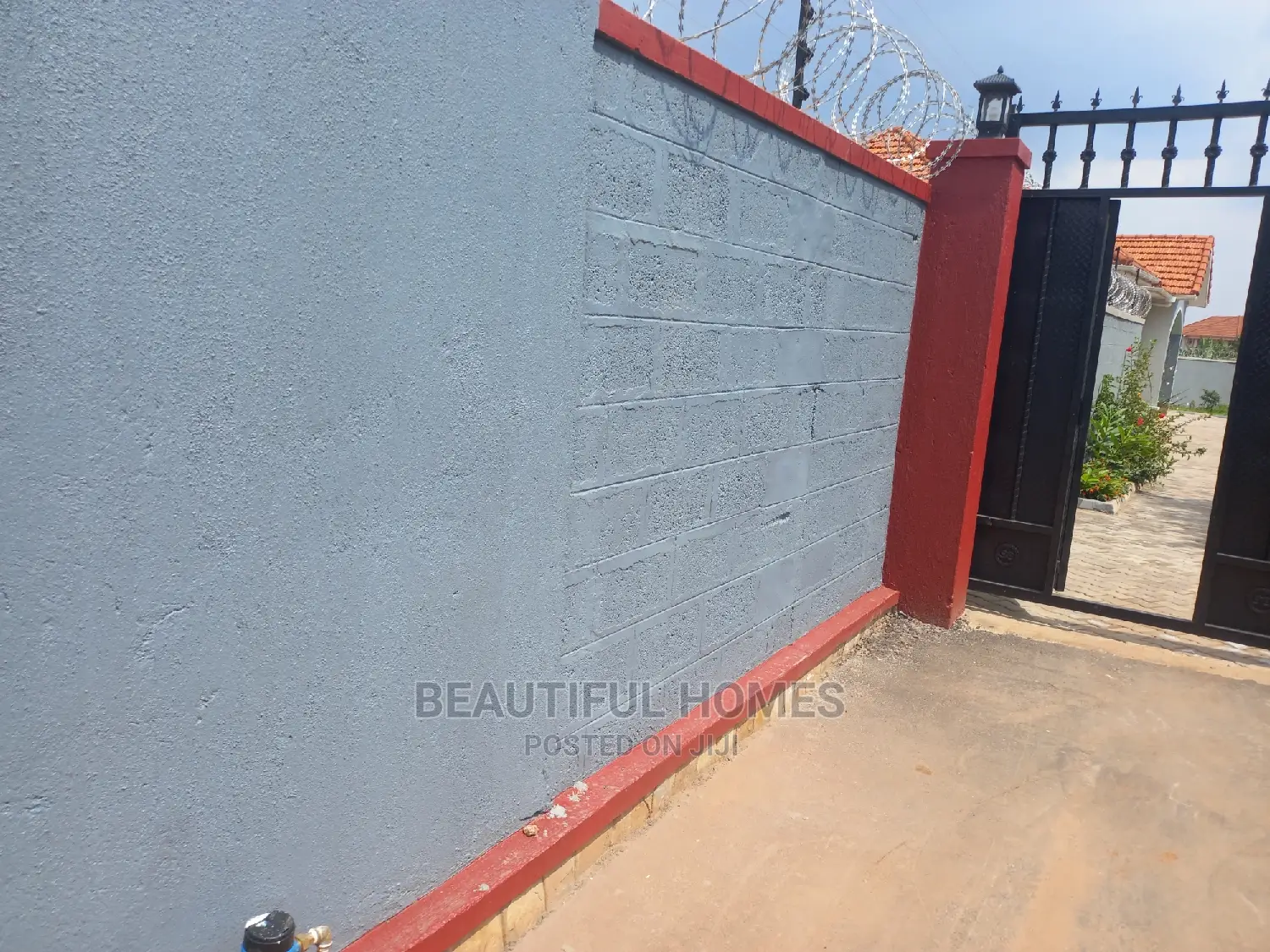 Furnished 4bdrm Bungalow in Kyanja, Central Division for Sale in Central Division