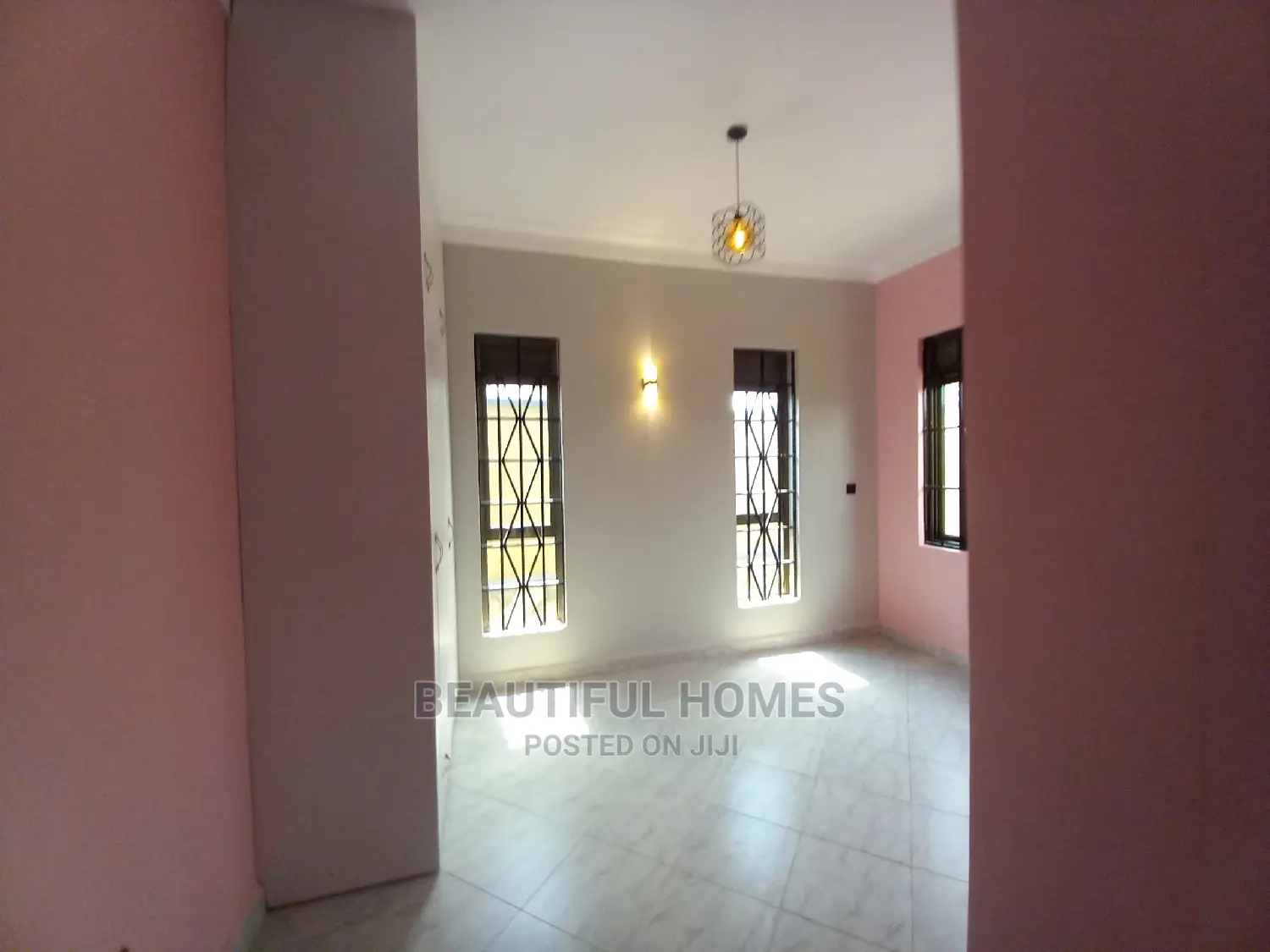 Furnished 4bdrm Bungalow in Kyanja Rich Area, Central Division in Central Division