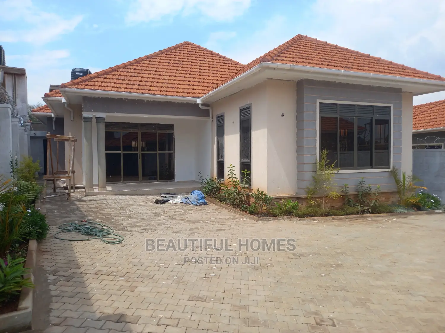 Furnished 4bdrm House in Kyanja Classy, Central Division for Sale in Central Division