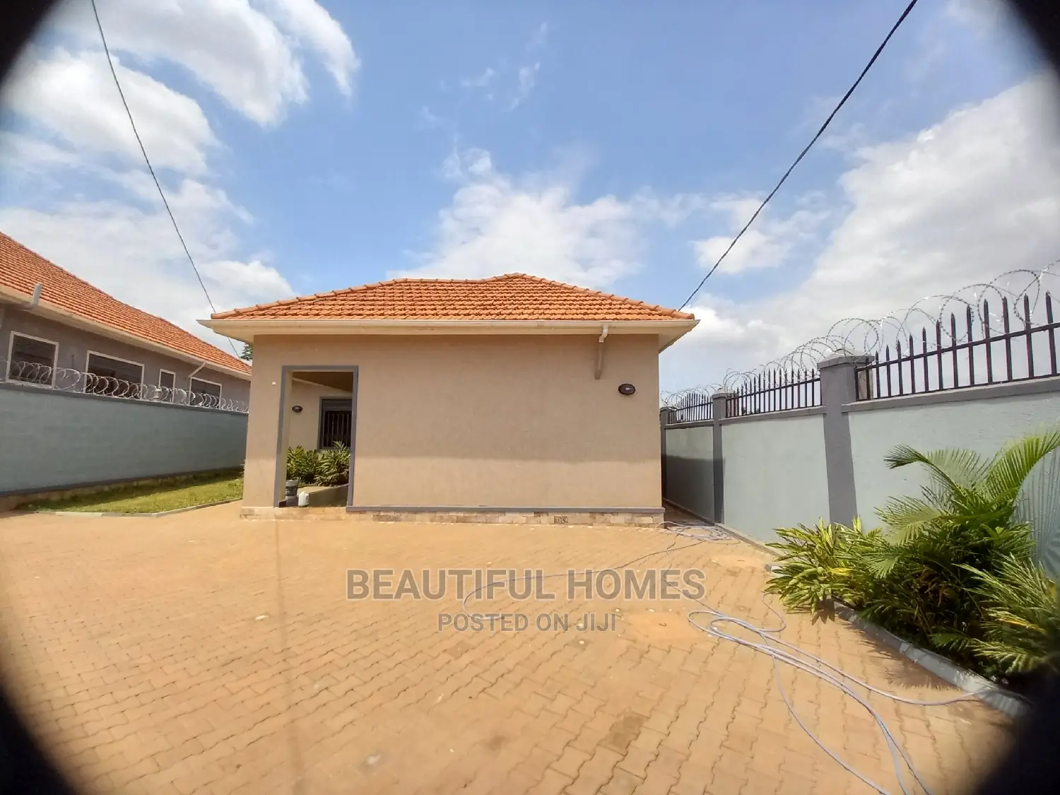 Furnished 4bdrm Bungalow in Kyanja Corporate, Central Division in Central Division
