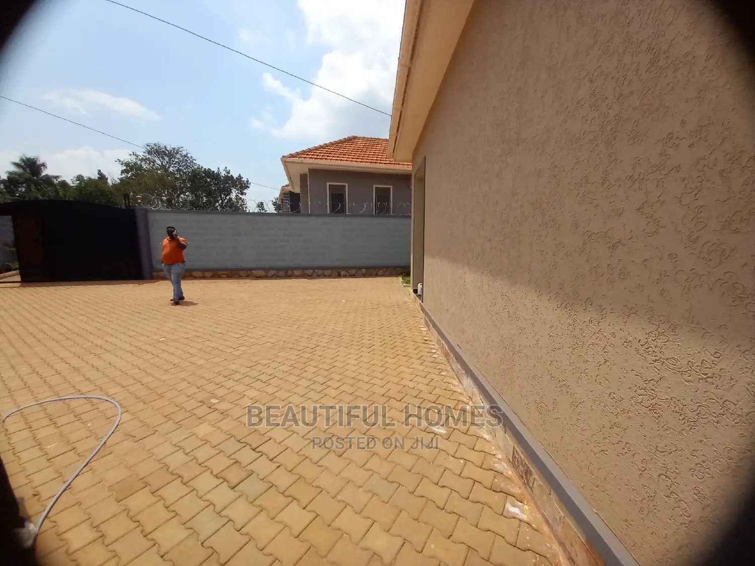 Furnished 4bdrm Bungalow in Kyanja Corporate, Central Division in Central Division