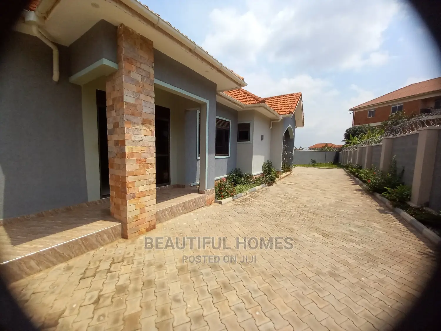 Furnished 4bdrm House in Kyanja, Central Division for Sale in Central Division