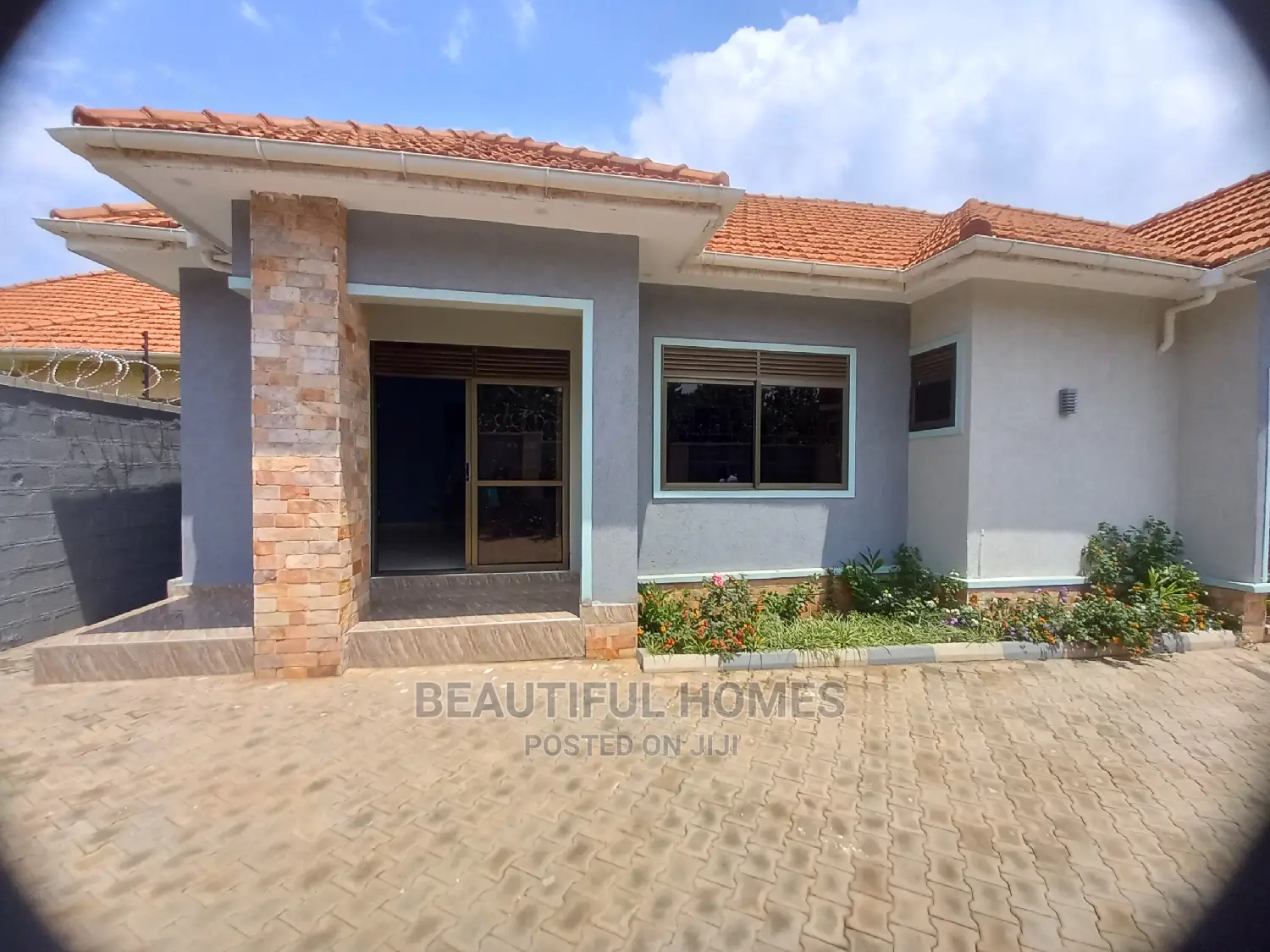 Furnished 4bdrm Bungalow in Kyanja, Central Division for Sale in Central Division
