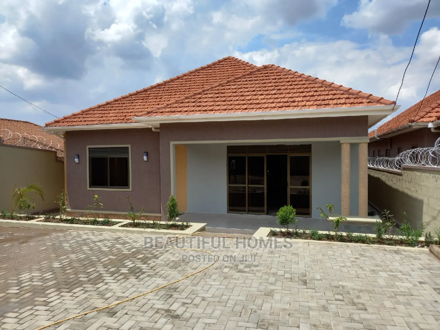 Furnished 4bdrm Maisonette in Kyanja, Central Division for Sale in Central Division