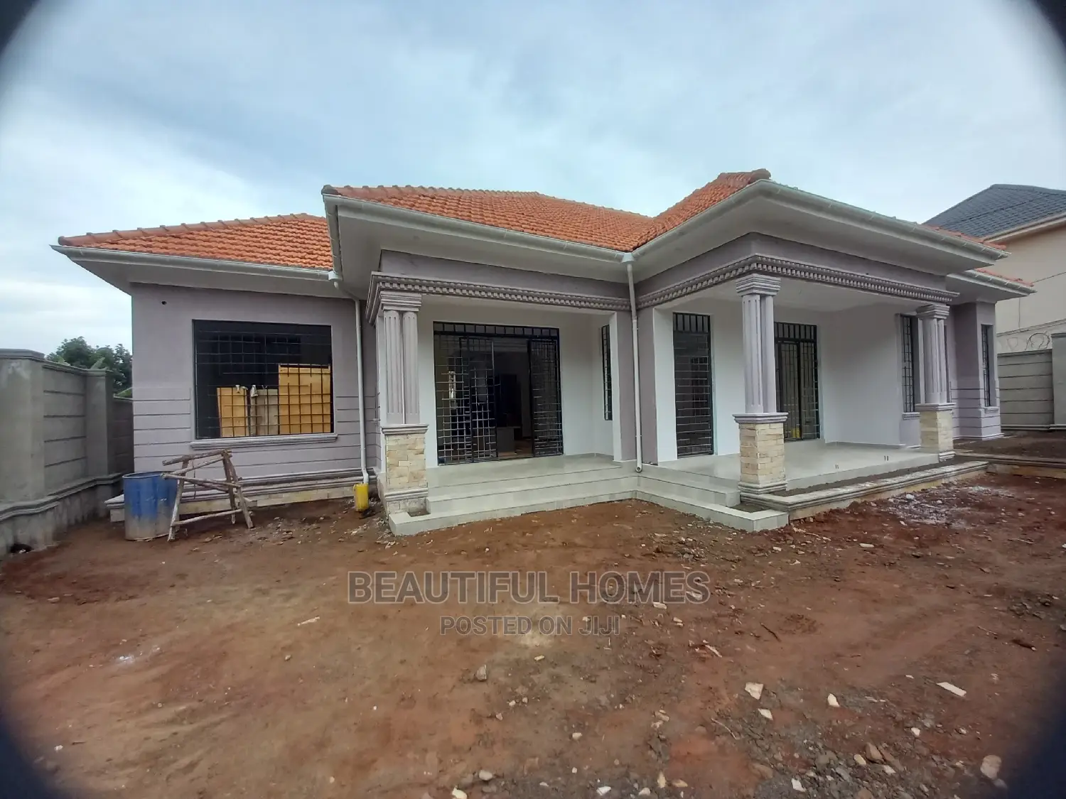 Furnished 4bdrm House in Kira Corporate for Sale in Kira