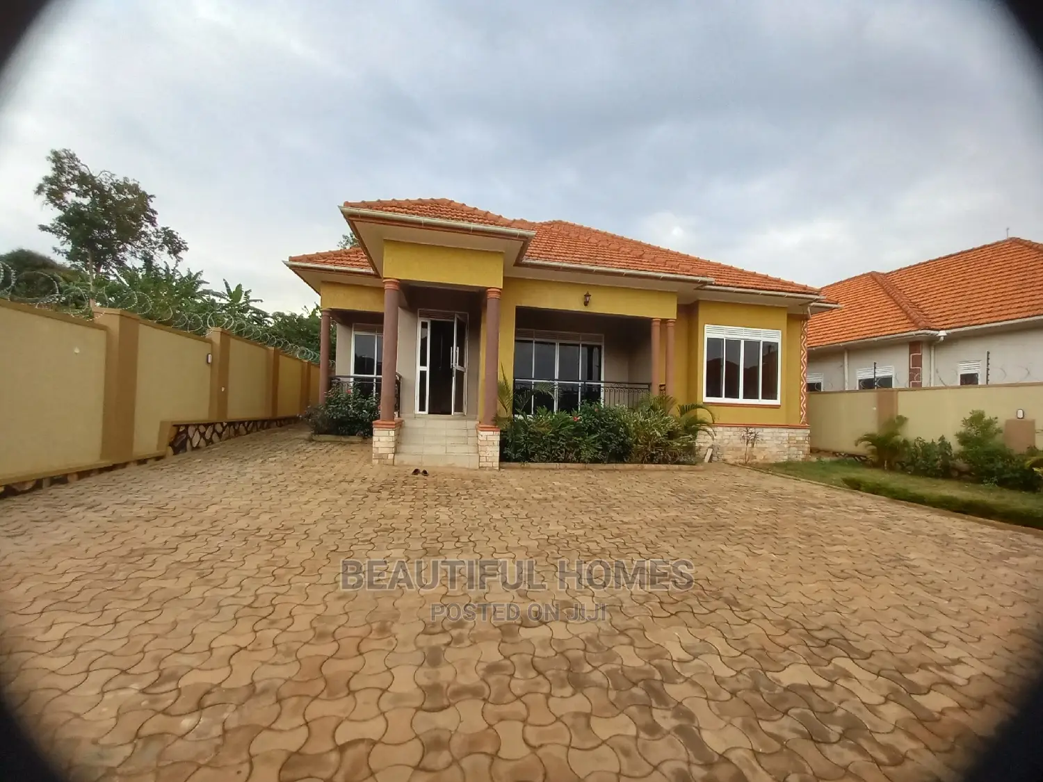 Furnished 4bdrm House in Kira High End for Sale in Kira