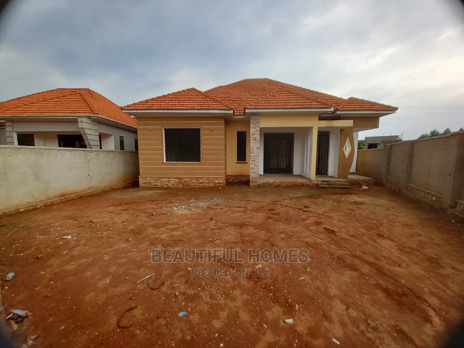 Furnished 4bdrm House in Kira Mamerito for Sale in Kira