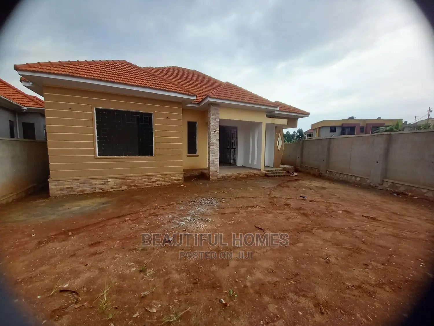 Furnished 4bdrm House in Kira Mamerito for Sale in Kira