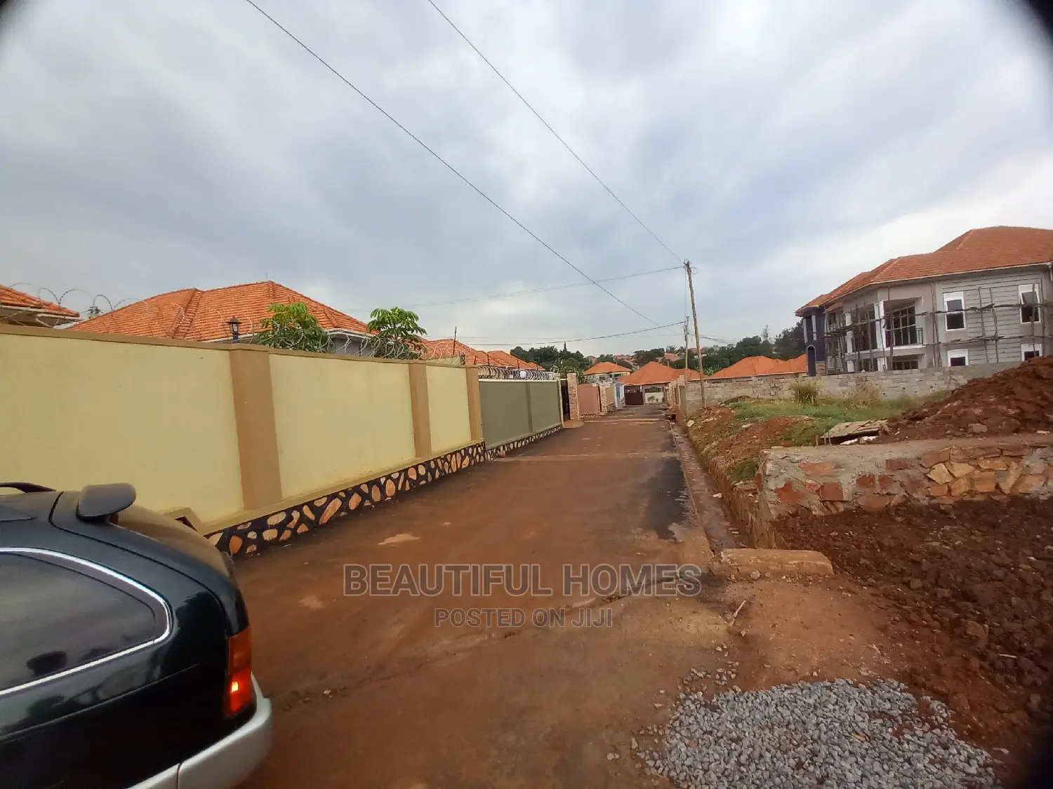 Furnished 4bdrm Bungalow in Kira Mamerito for Sale in Kira