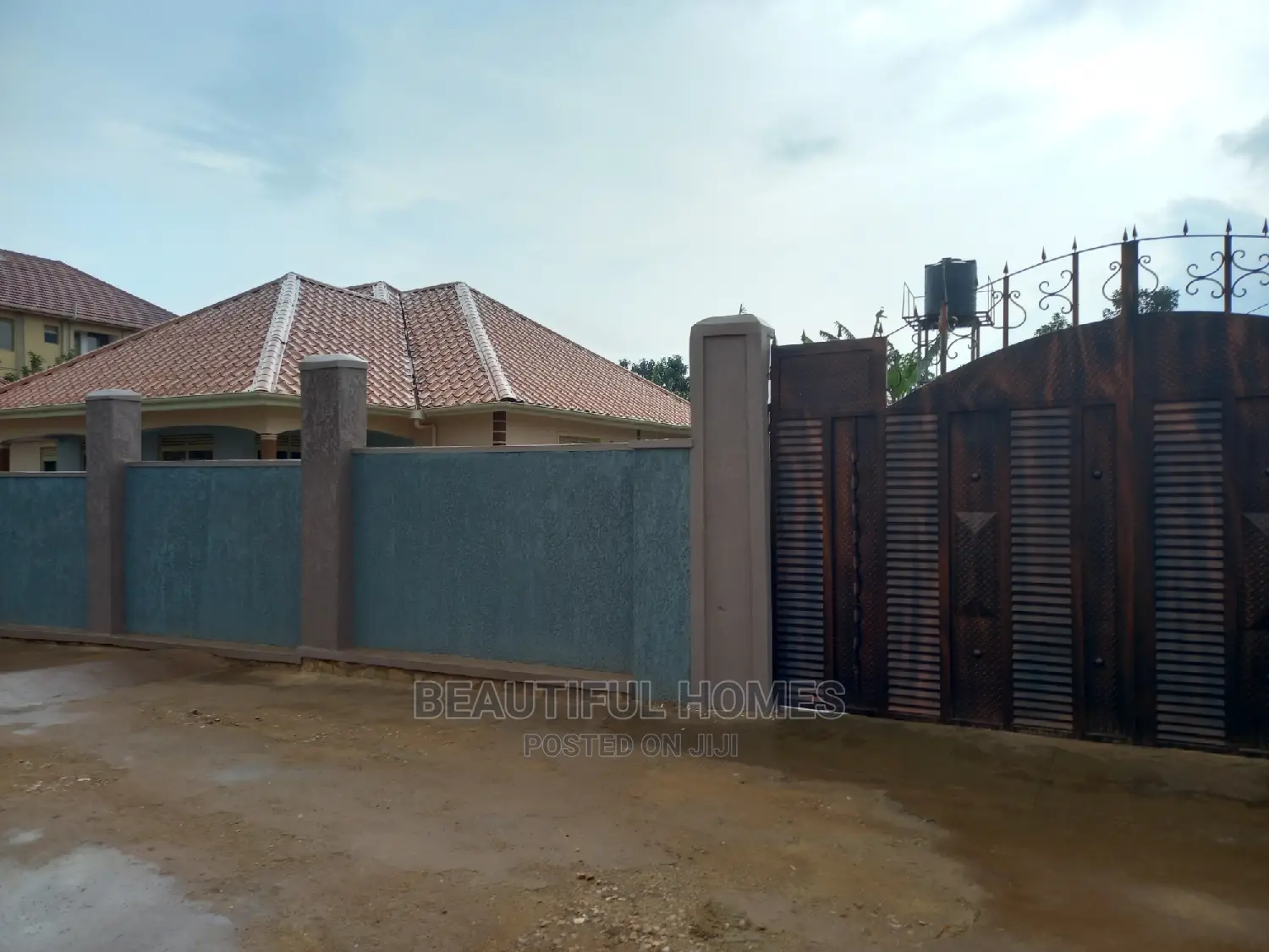 Furnished 4bdrm Bungalow in Buwate Najjera, Kira for Sale in Kira