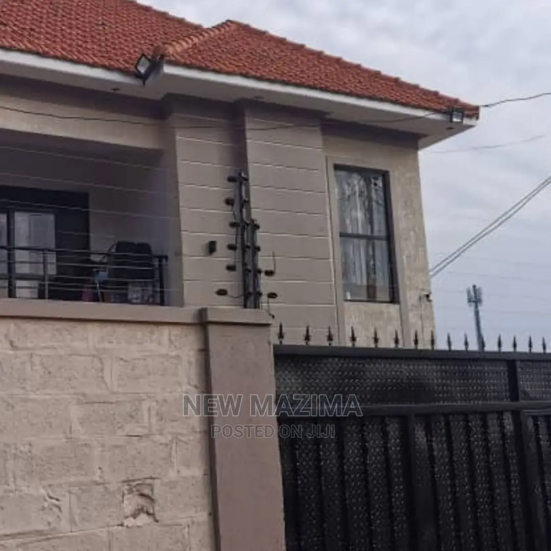4bdrm House in Muyenga Heights, Central Division for Sale in Central Division