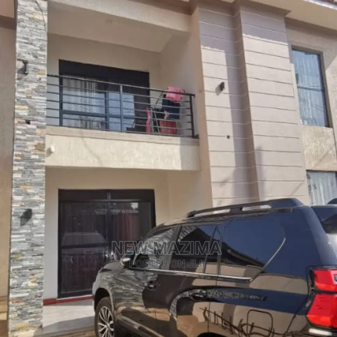 4bdrm House in Muyenga Heights, Central Division for Sale in Central Division