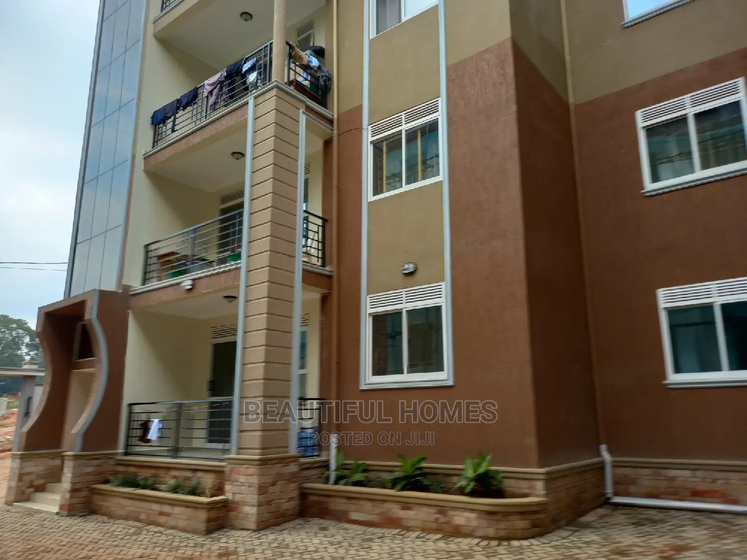 Furnished 1bdrm Block of Flats in Kyanja Corporate, Central Division in Central Division