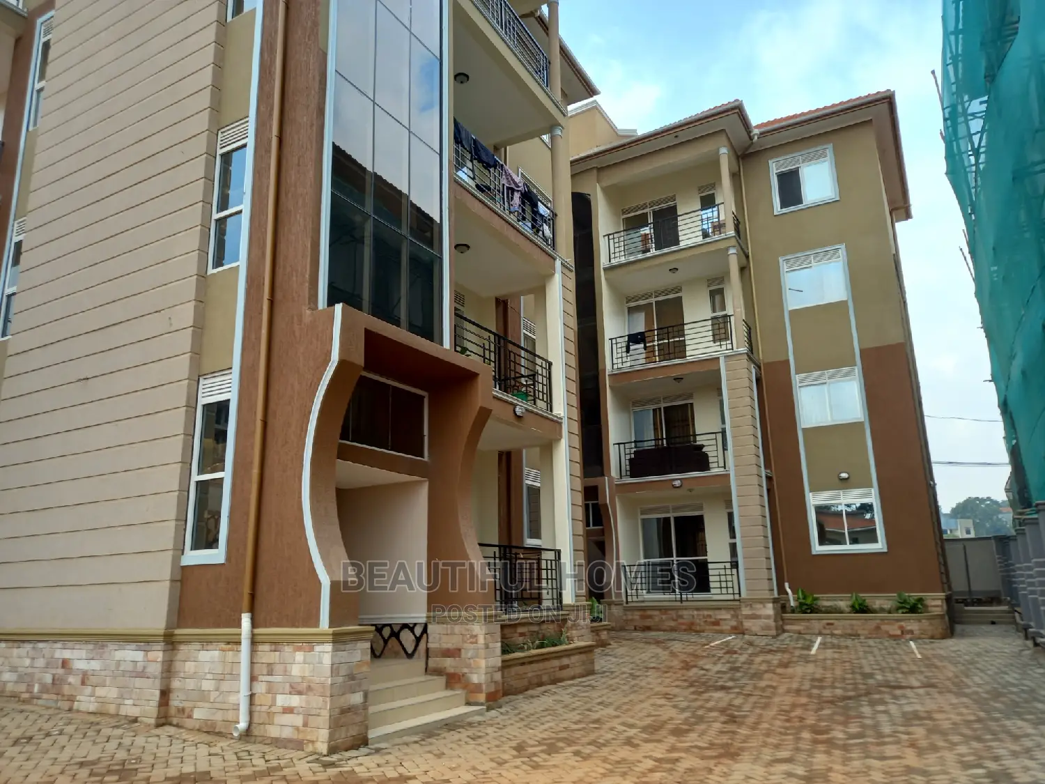 Furnished 1bdrm Block of Flats in Kyanja Executive, Central Division in Central Division
