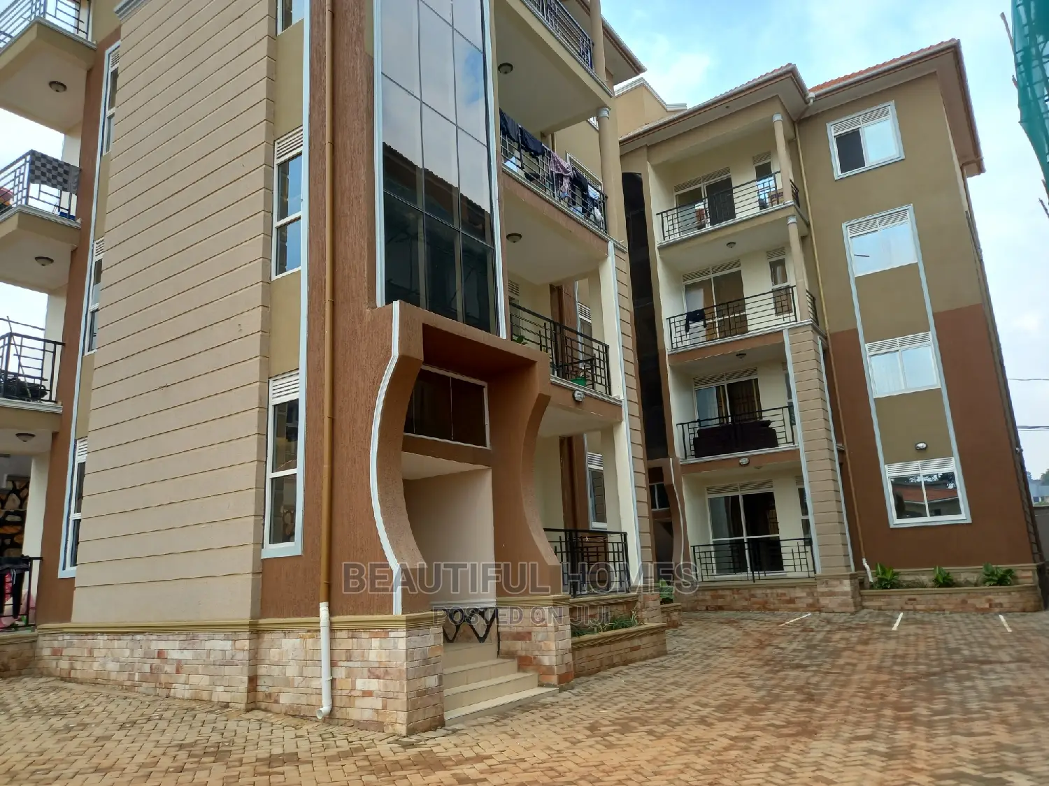 Furnished 1bdrm Block of Flats in Kyanja Executive, Central Division in Central Division