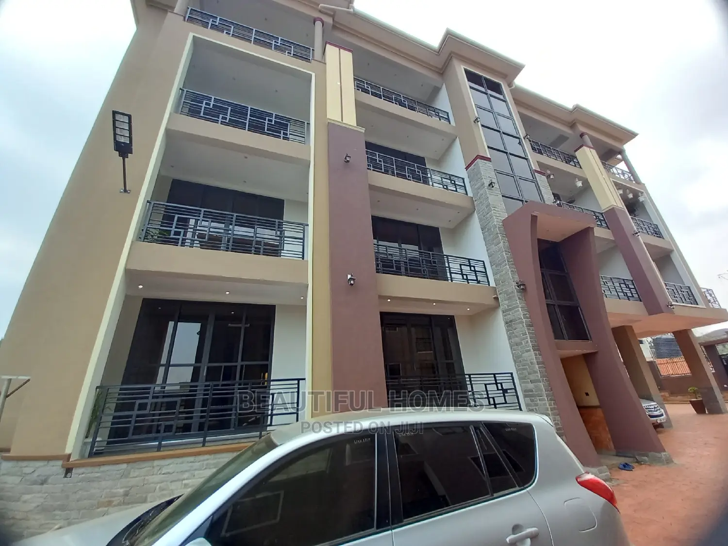 Furnished 2bdrm Apartment in Kyanja Tarmack, Nakawa for Sale in Nakawa