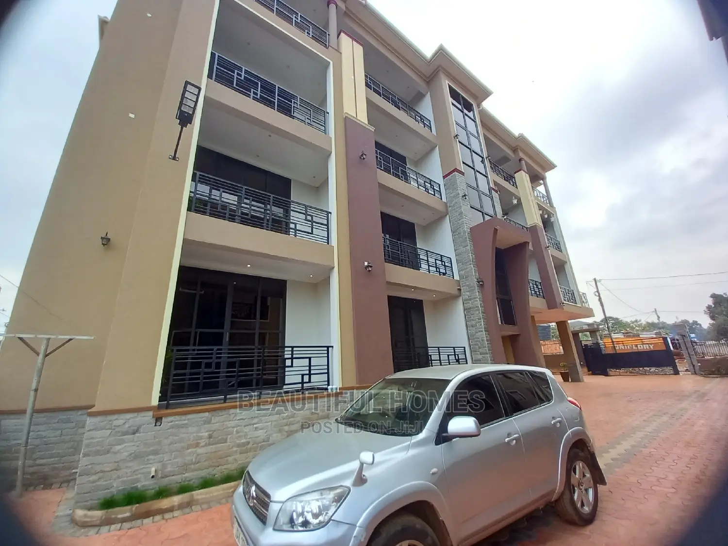 Furnished 2bdrm Apartment in Kyanja Tarmack, Nakawa for Sale in Nakawa