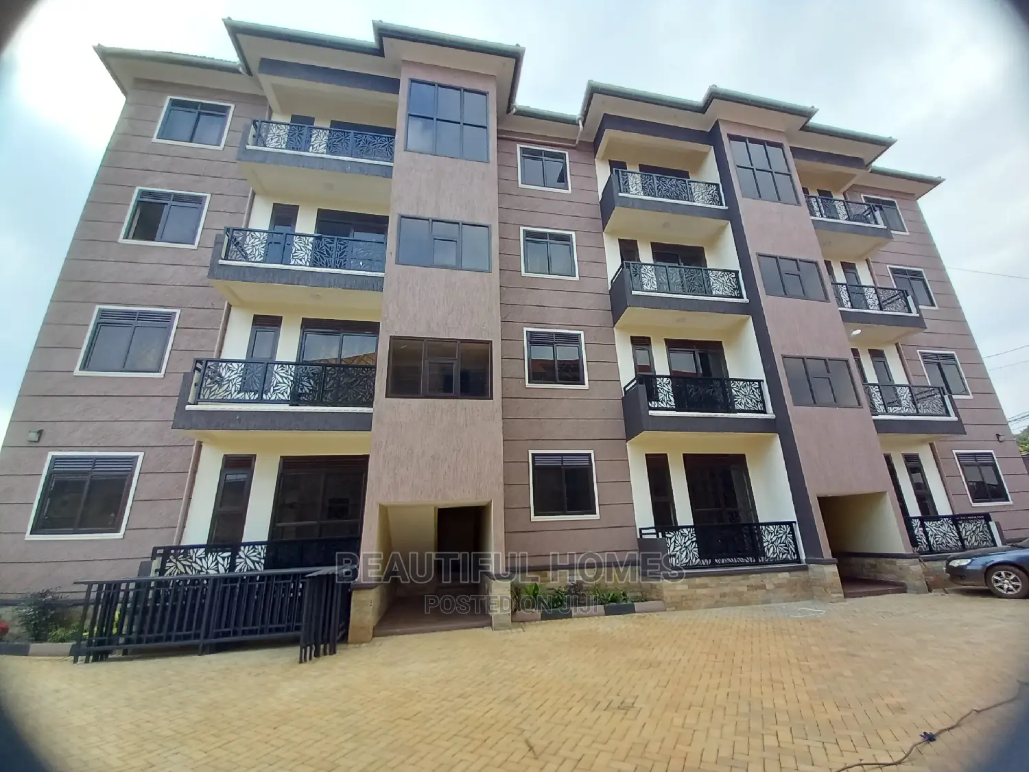 Furnished 2bdrm Block of Flats in Kyanja High Class, Central Division in Central Division