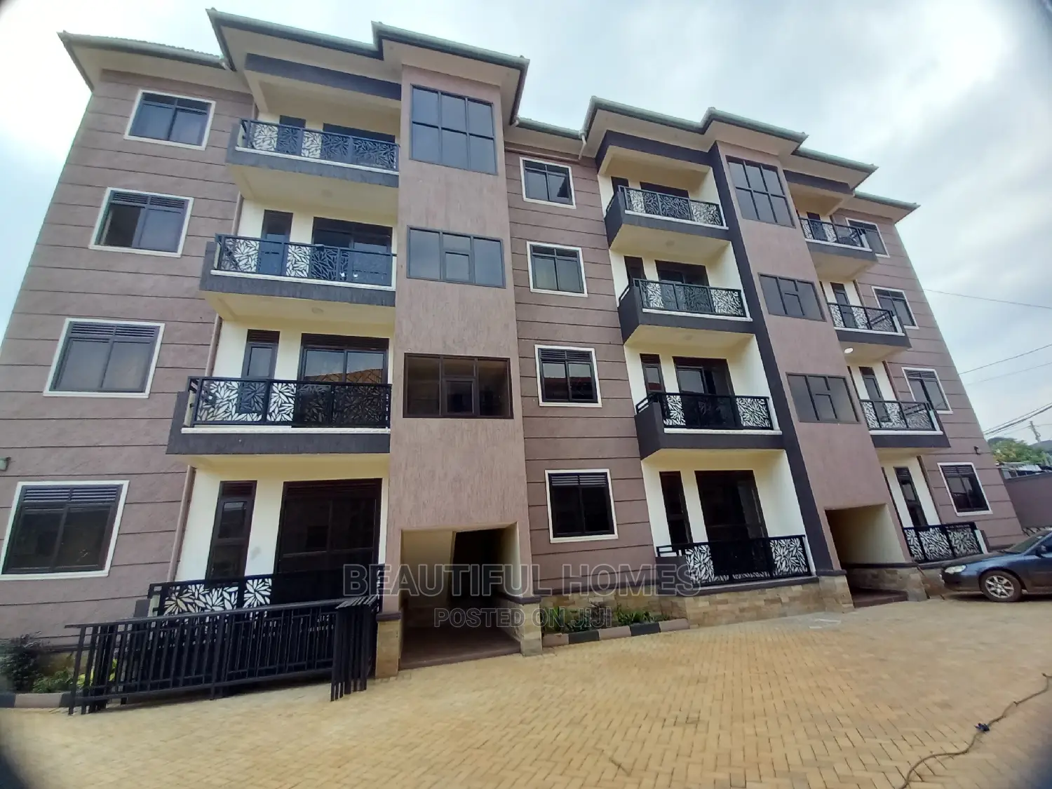 Furnished 2bdrm Block of Flats in Kyanja High Class, Central Division in Central Division