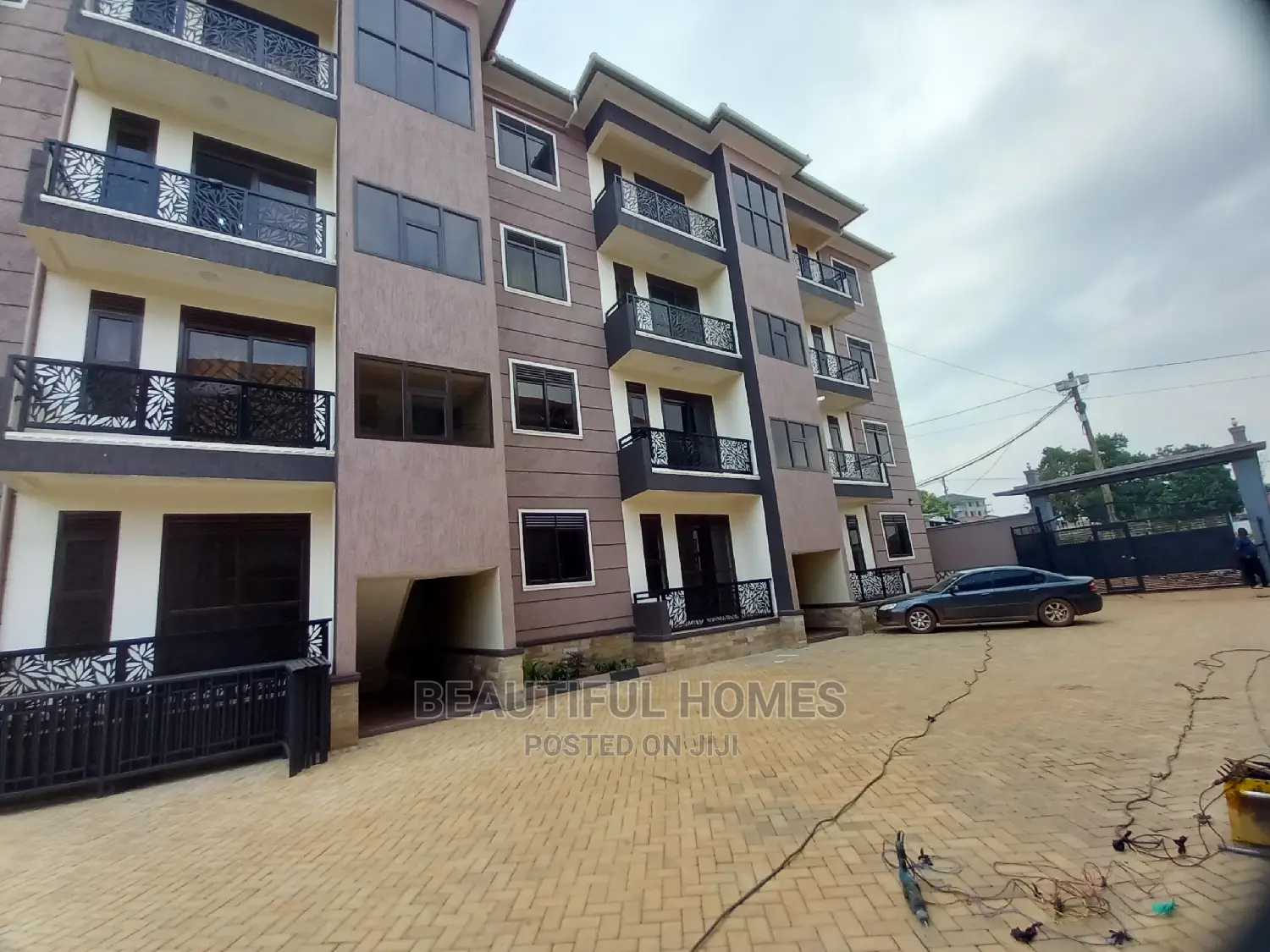 Furnished 2bdrm Block of Flats in Kyanja High Class, Central Division in Central Division
