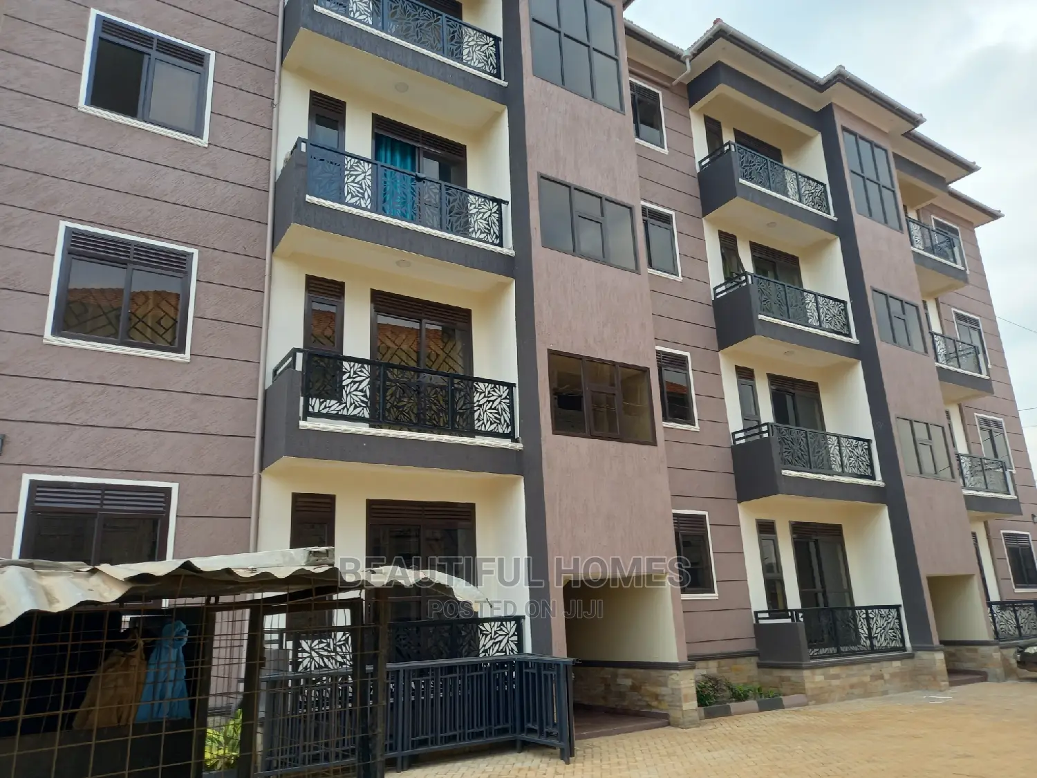 Furnished 1bdrm Block of Flats in Kyanja, Central Division for Sale in Central Division