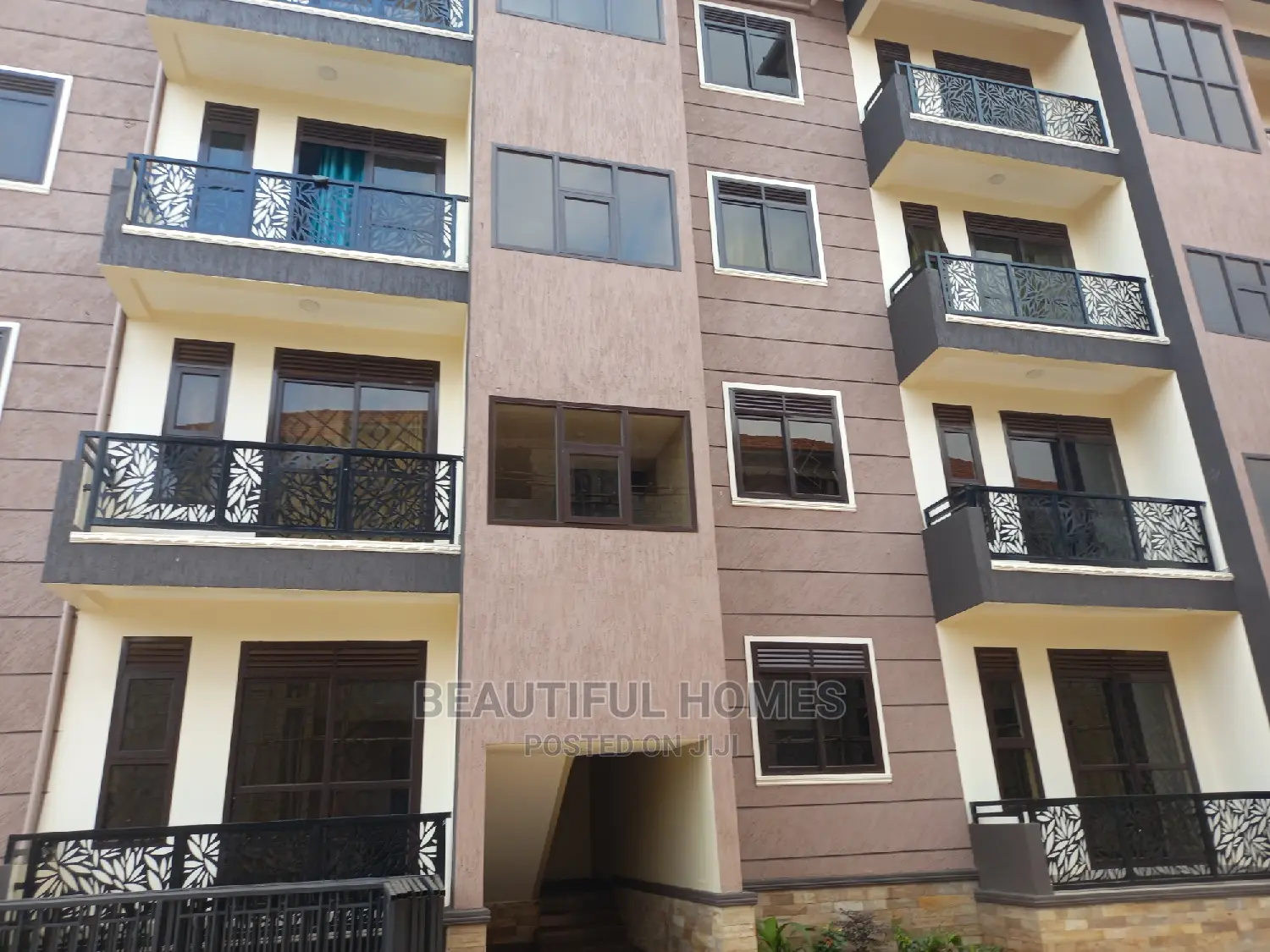 Furnished 1bdrm Block of Flats in Kyanja Central for Sale in Central Division