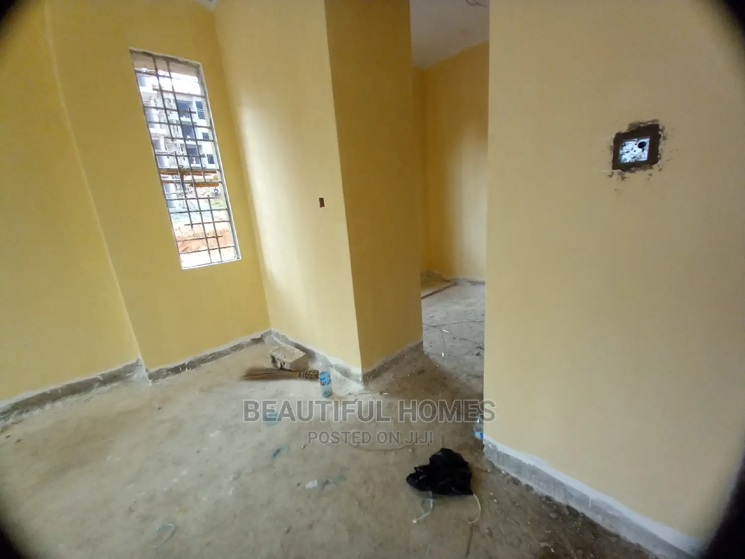 Furnished 6bdrm Mansion in Kyanja, Central Division for Sale in Central Division