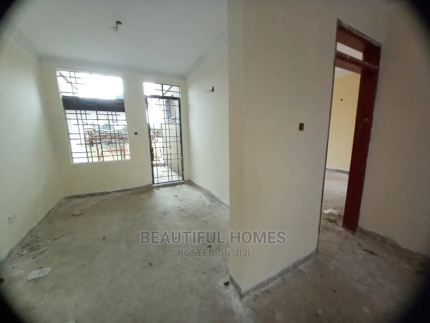 Furnished 6bdrm Mansion in Kyanja, Central Division for Sale in Central Division