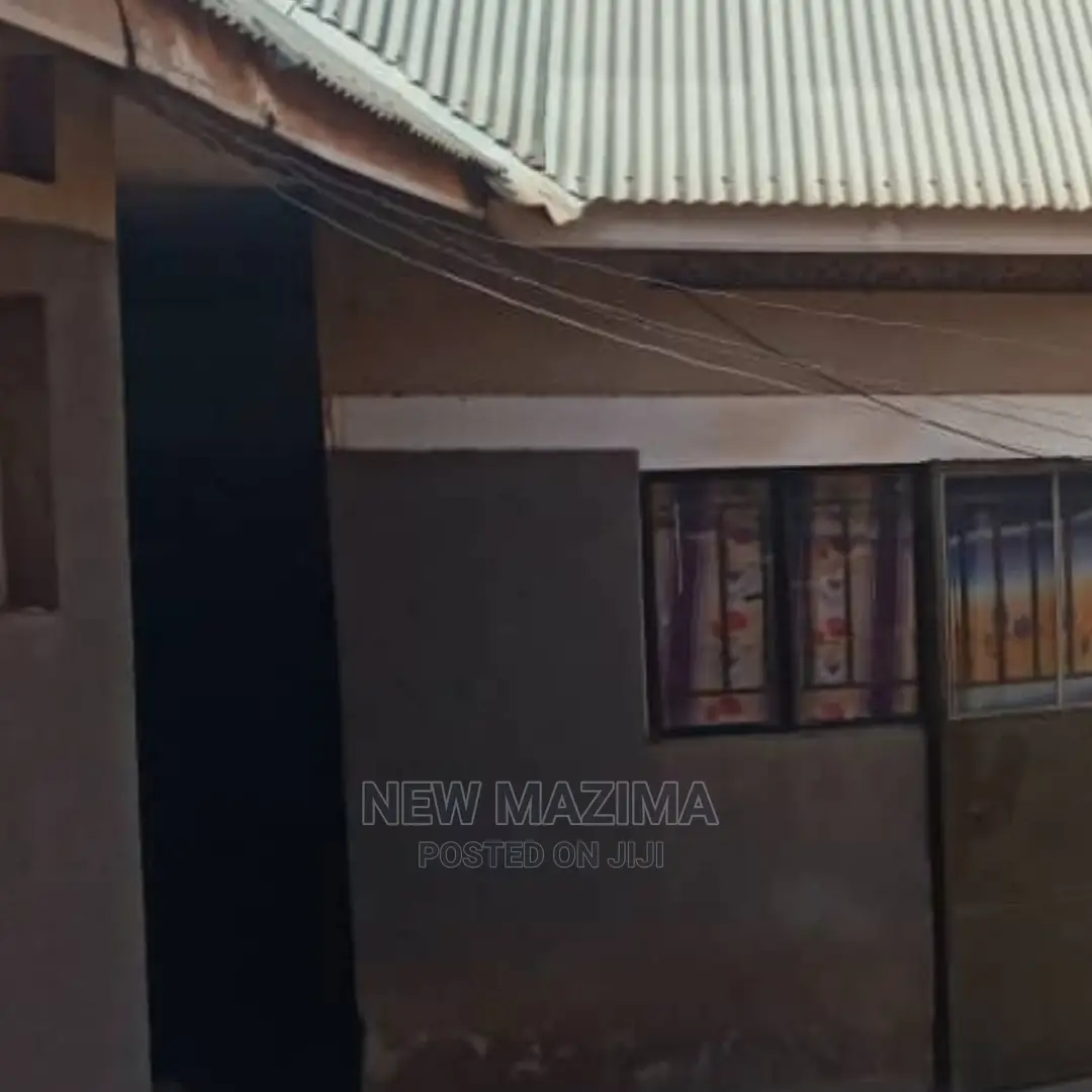 4bdrm House in Makindye Boston, Central Division for Sale in Central Division