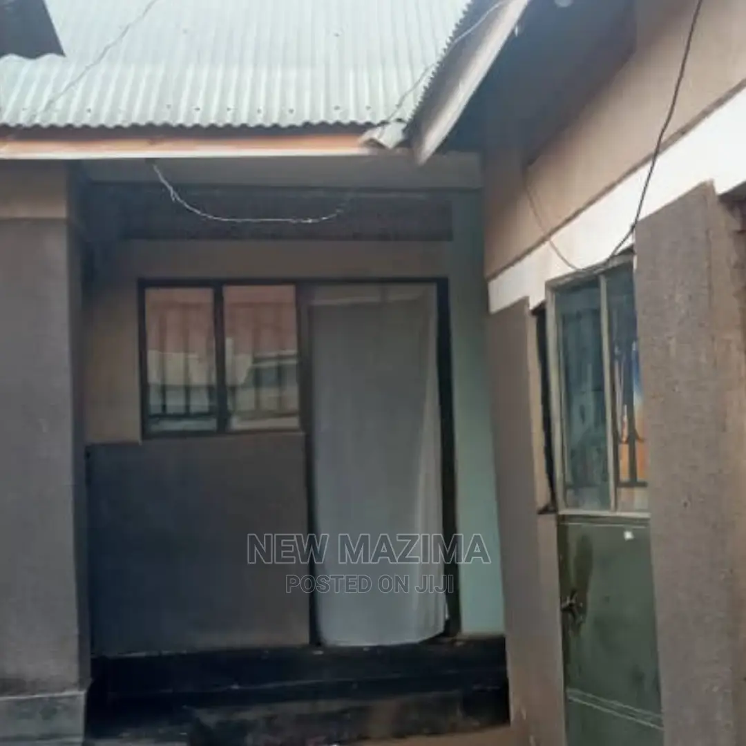 4bdrm House in Makindye Boston, Central Division for Sale in Central Division