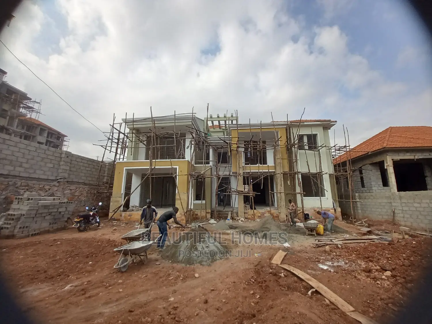 Furnished 6bdrm Mansion in Kyanja, Central Division for Sale in Central Division